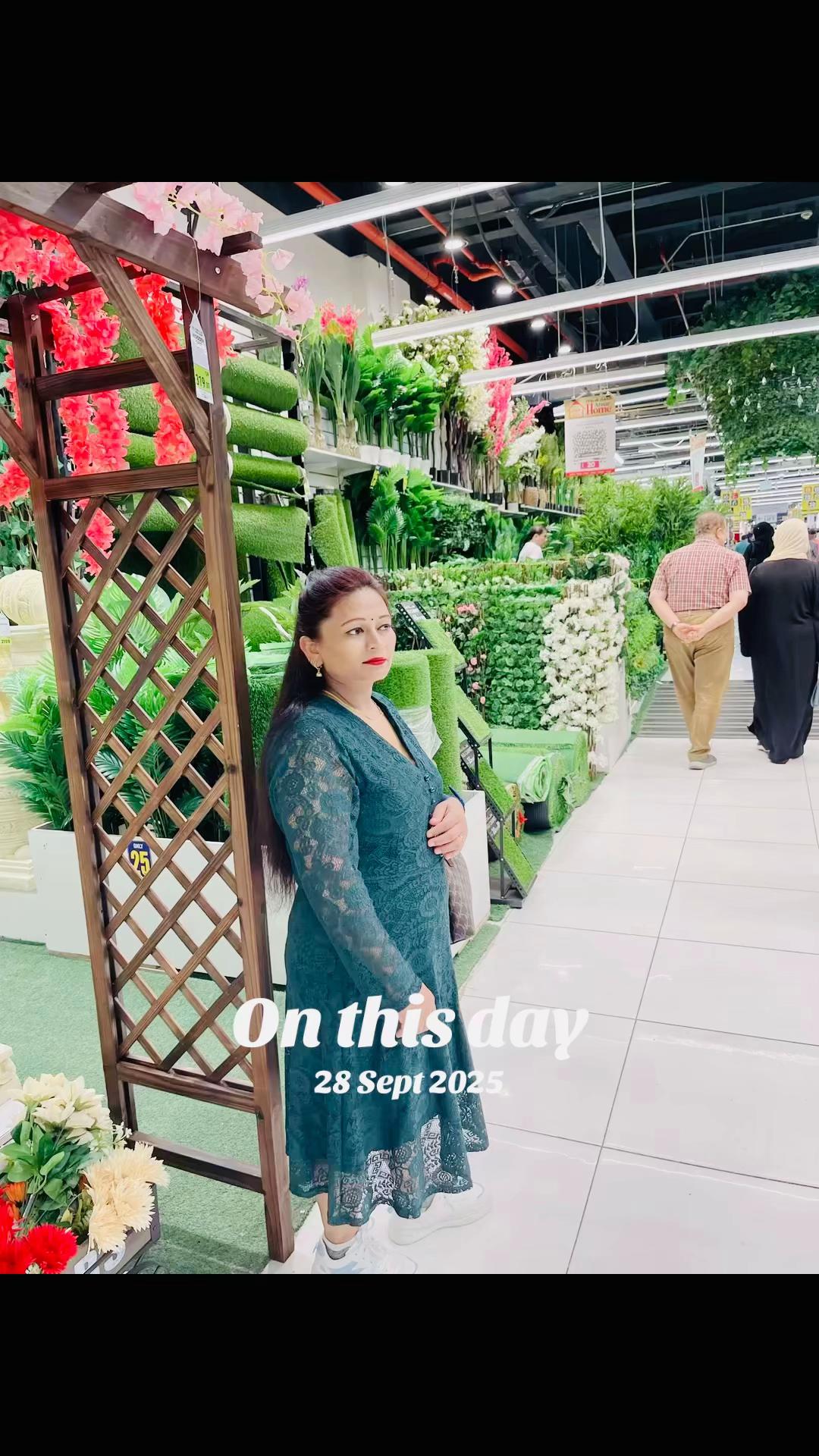 @सानु गोर्खाली 💘🌹🌺