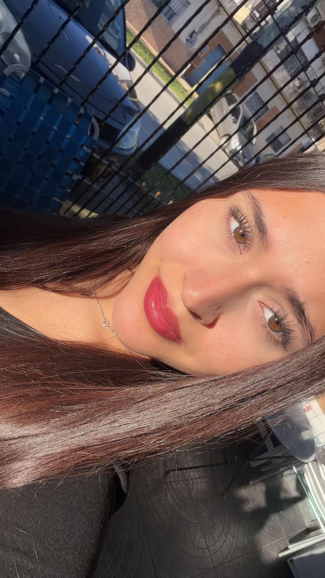 @Melany luna๐