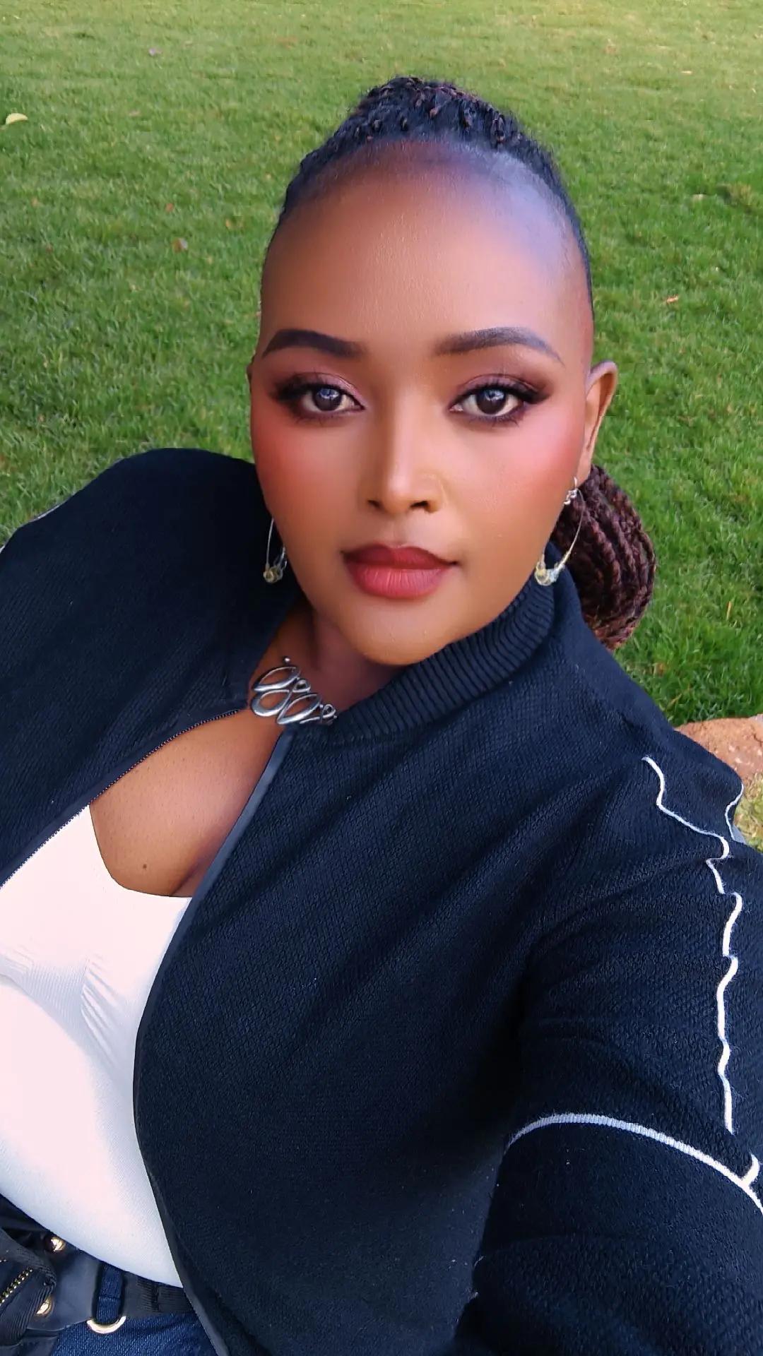 @𝗲𝘀𝘁𝗮_𝘁𝗵𝗲𝘀𝘁𝗮𝗿🎀🇰🇪