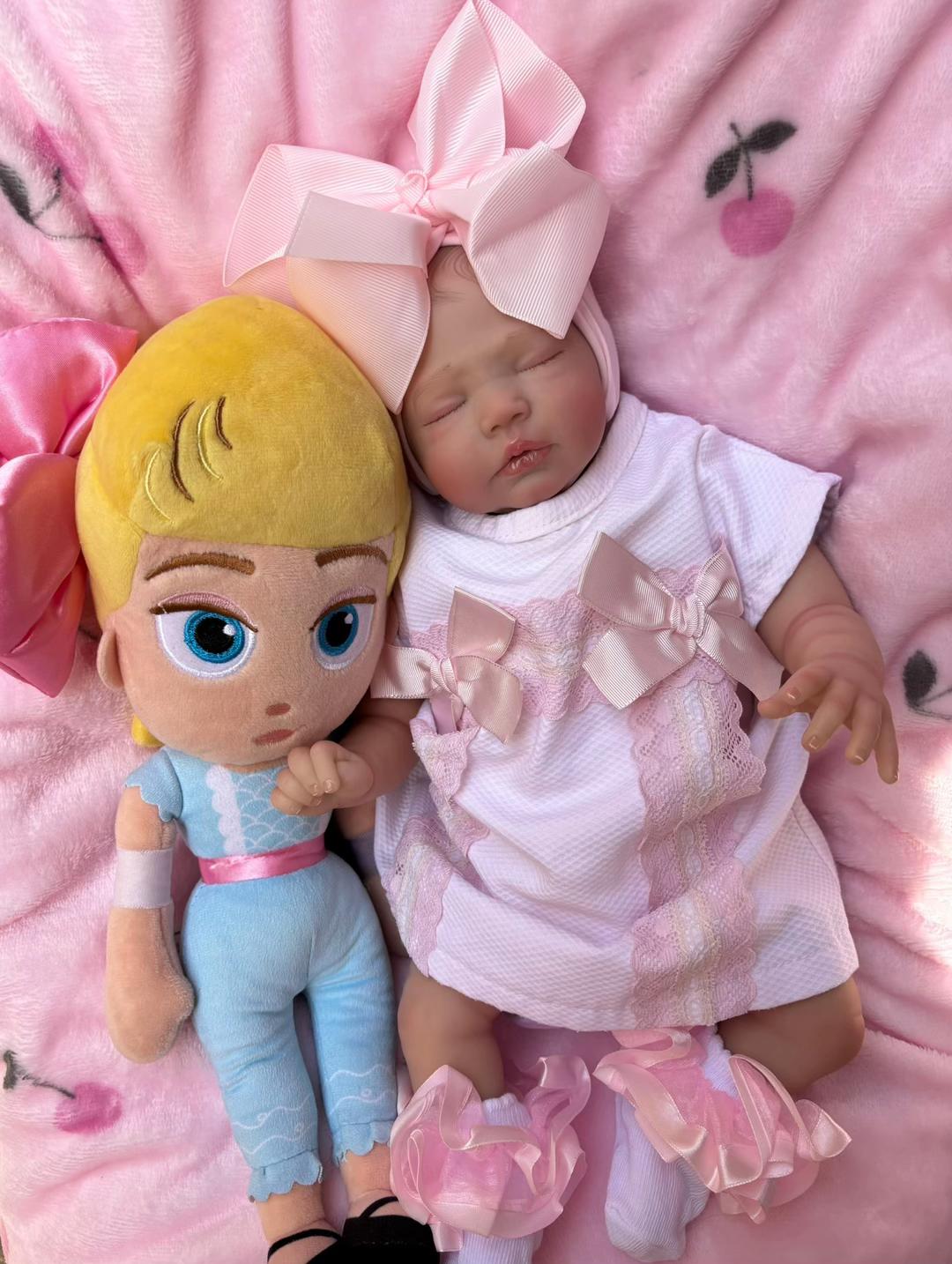 @DollyDolls