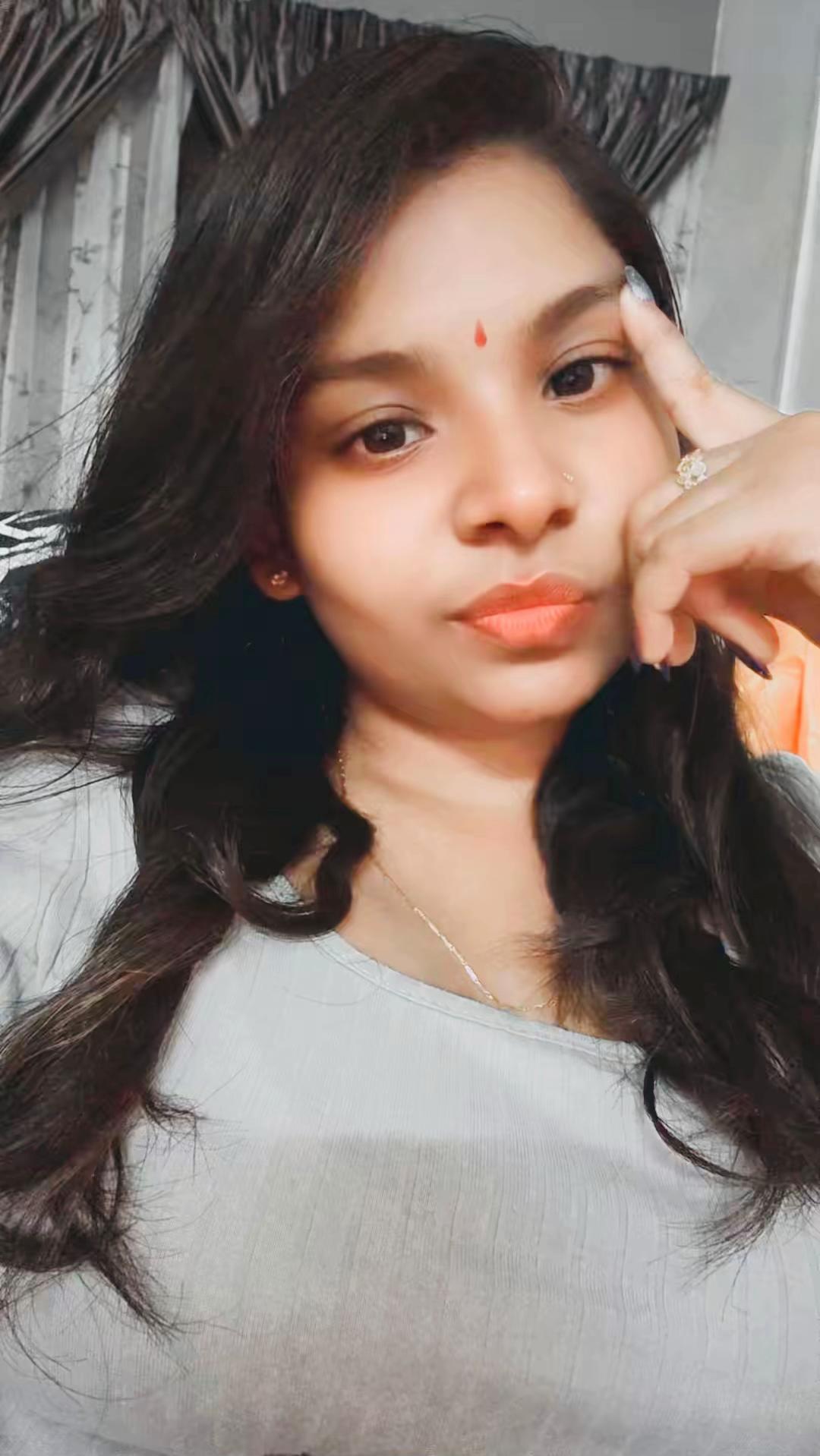 @𝓣𝓪𝓶𝓲𝓵𝓼𝓮𝓵͢͢͢𝓿𝓲 🖤🦋🌙