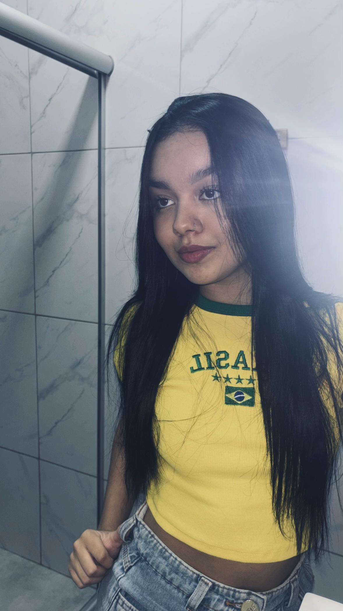 @Jhully Mariany