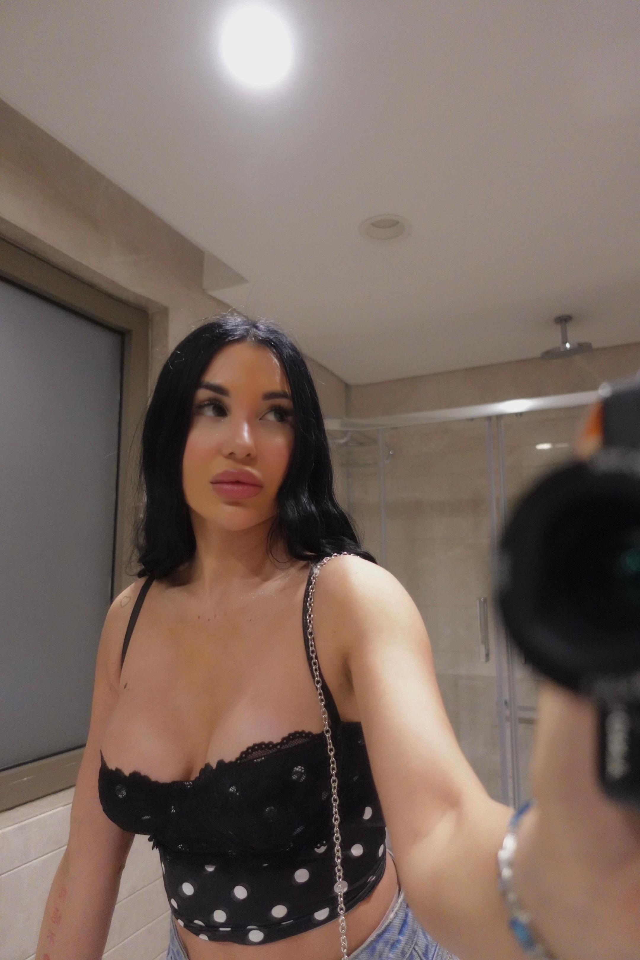 @Neselllaa