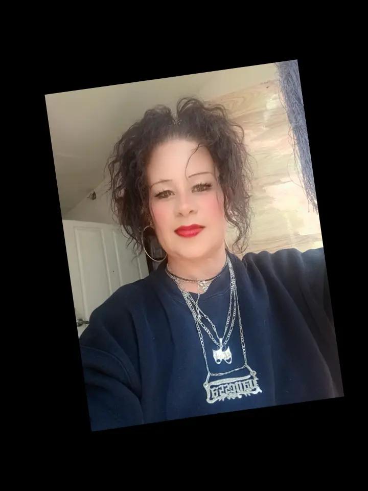 @🖤𝕷𝖆 𝖈𝖍𝖆𝖕𝖎𝖘🩶 🎭 💋