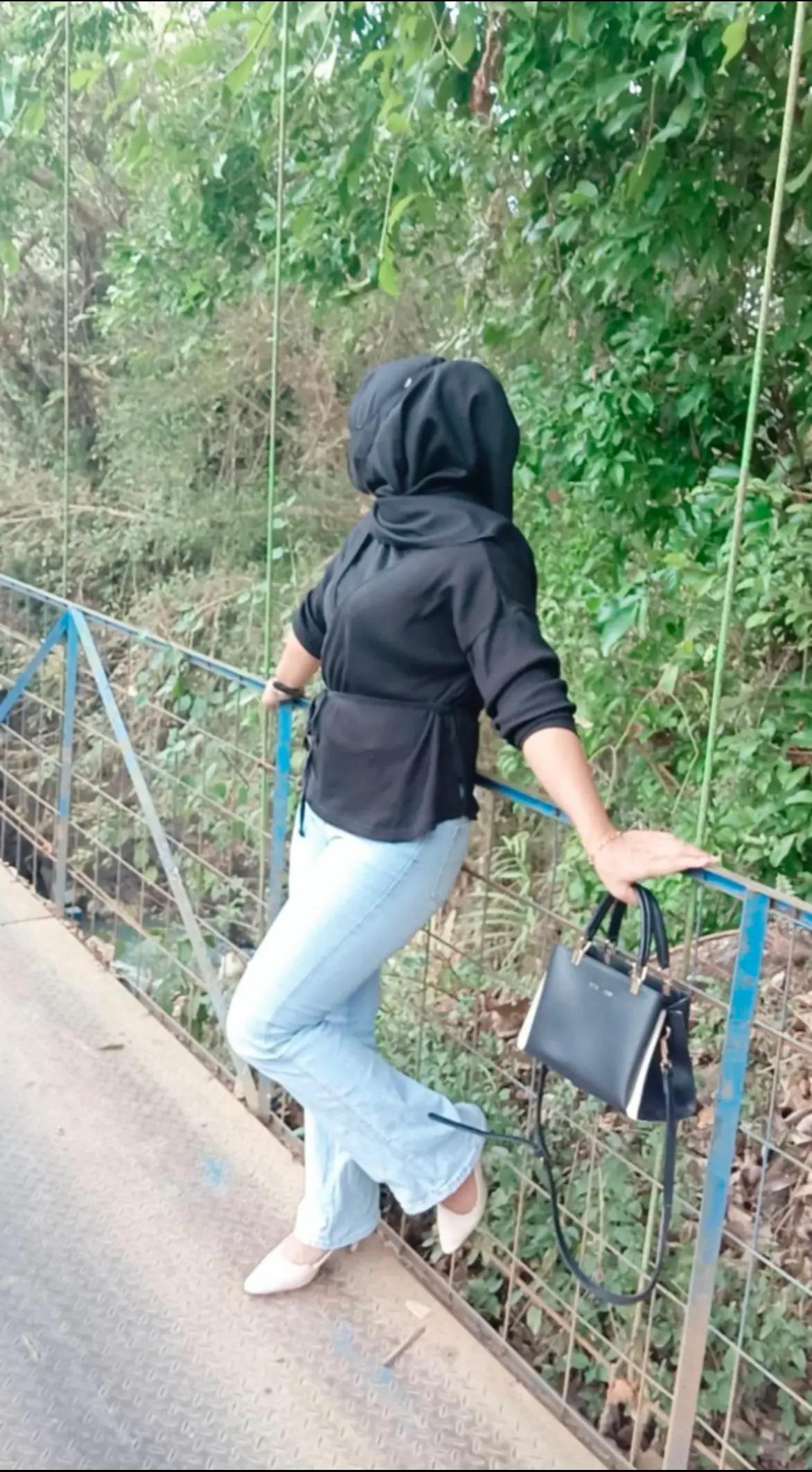 @mengikuti anda