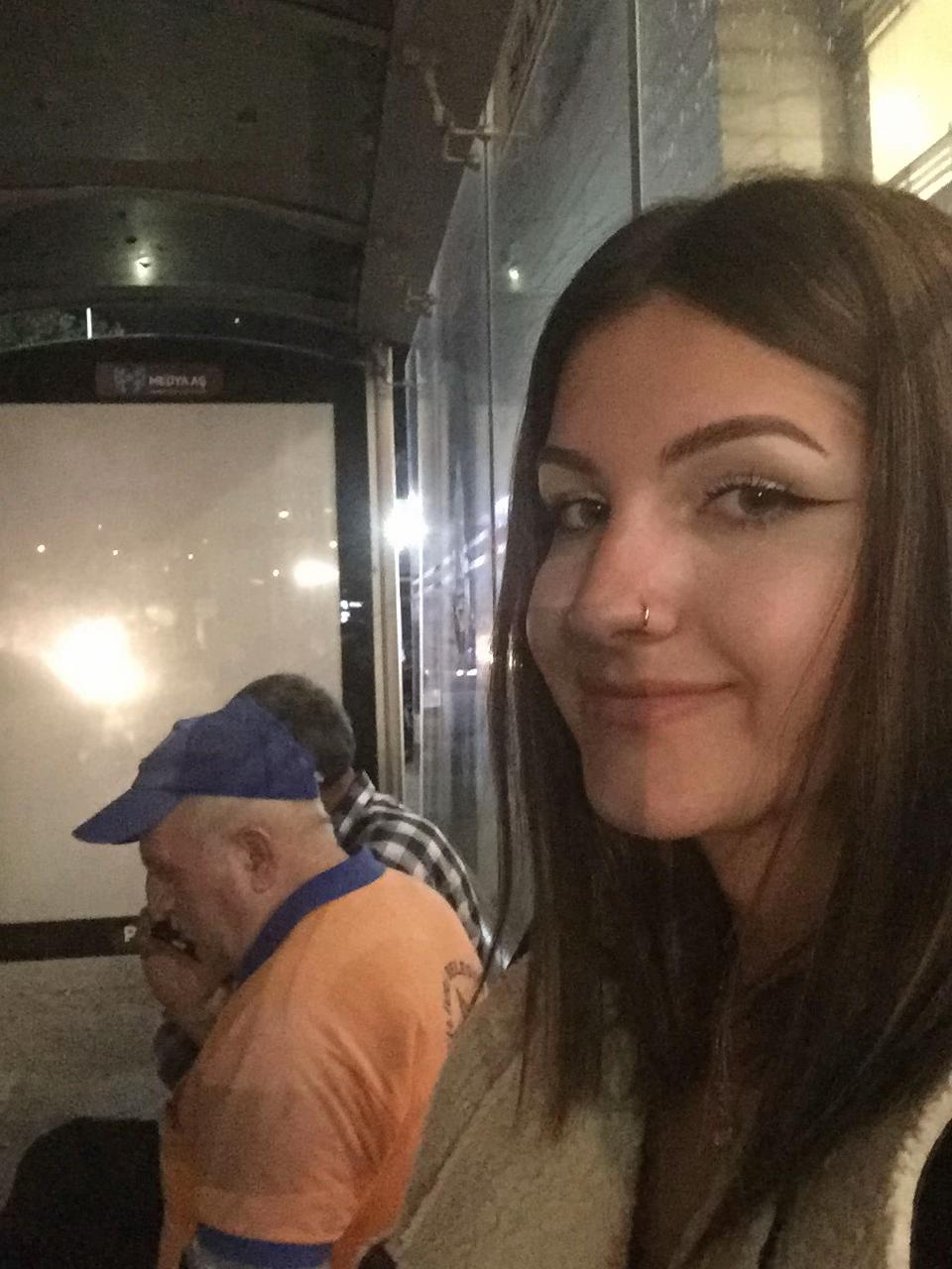 @gulyra8
