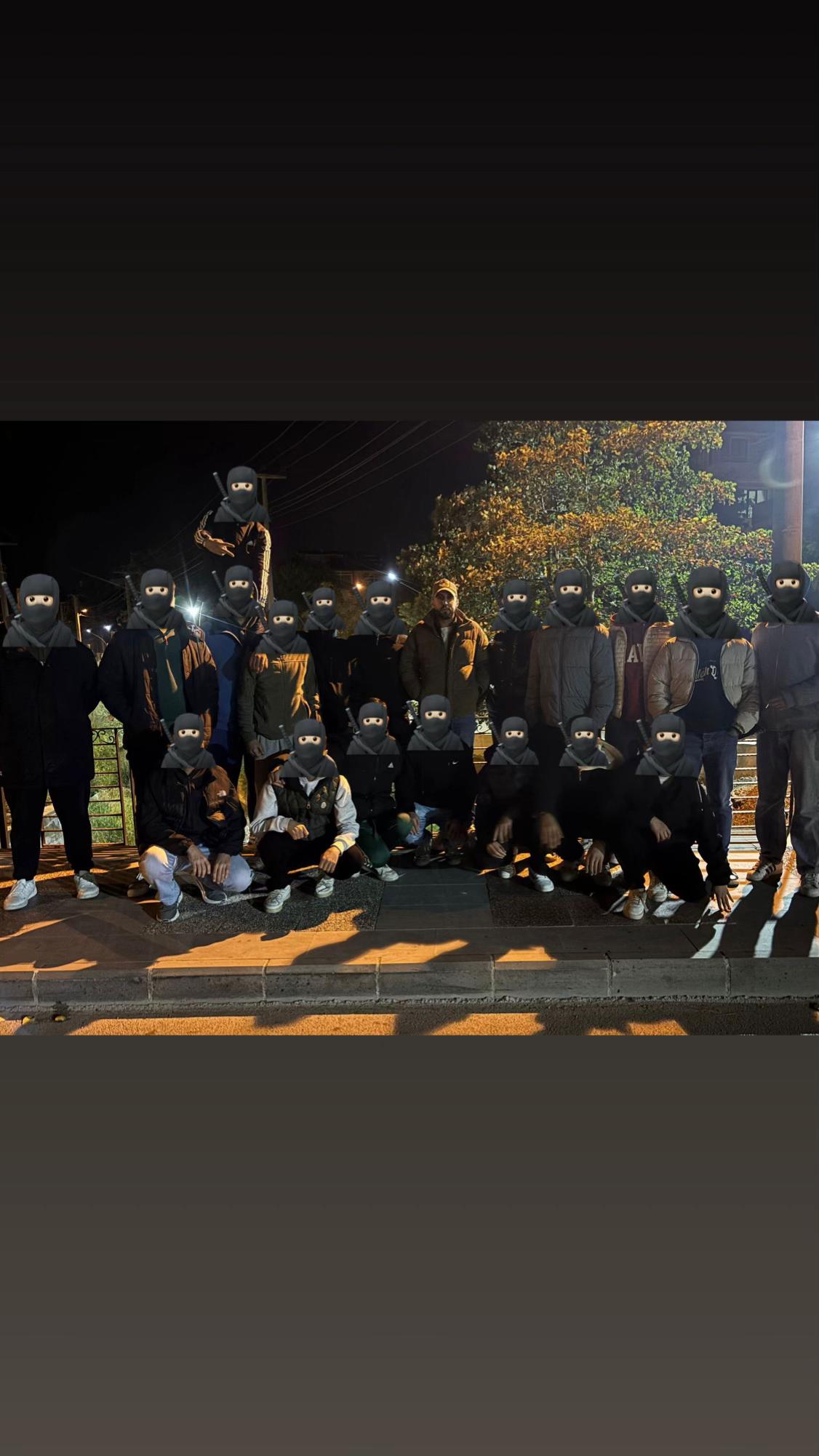 @𝔼.𝔹