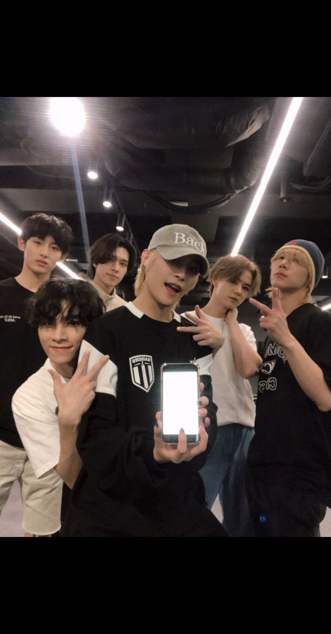 @maraia (biggest hendery utted)