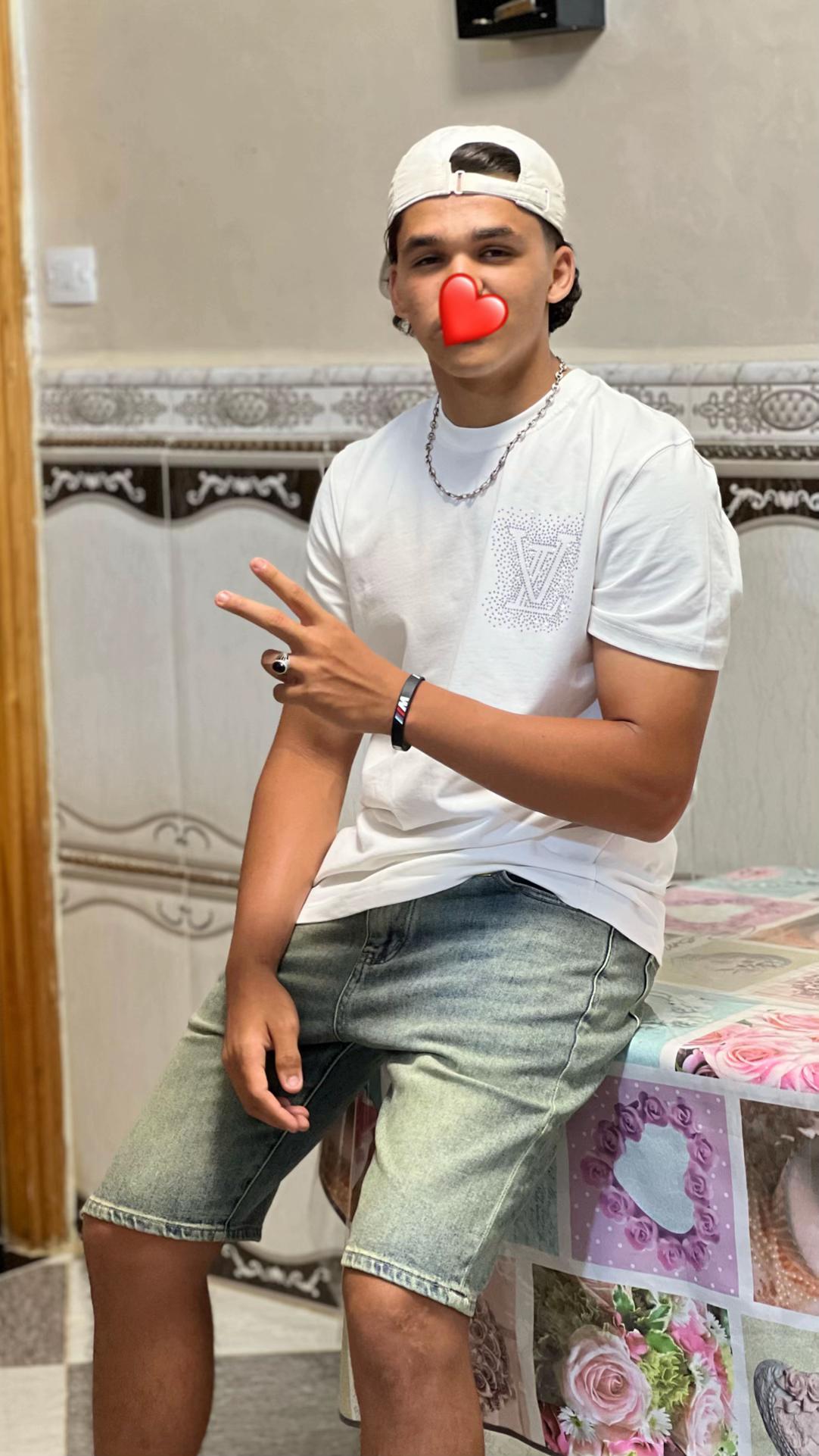 @𝑅🗼𝓂𝓏𝒾