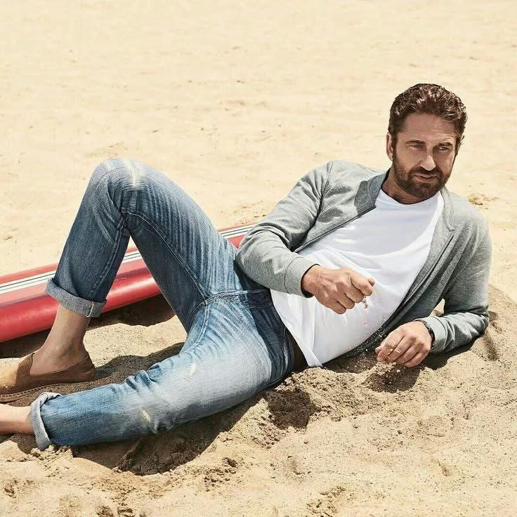 @Gerard Butler