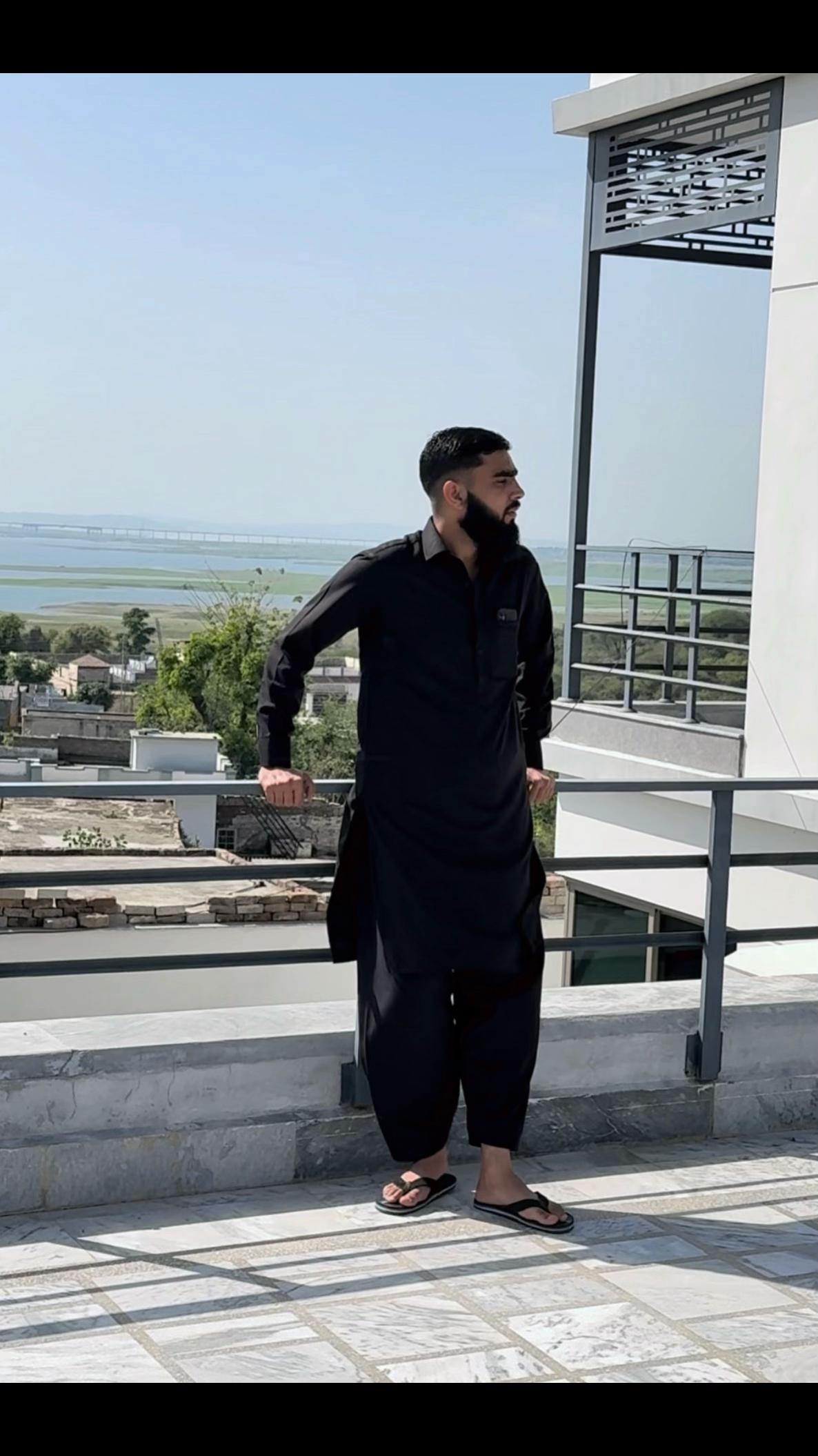 @🥷KASHMIRI🥷🍁