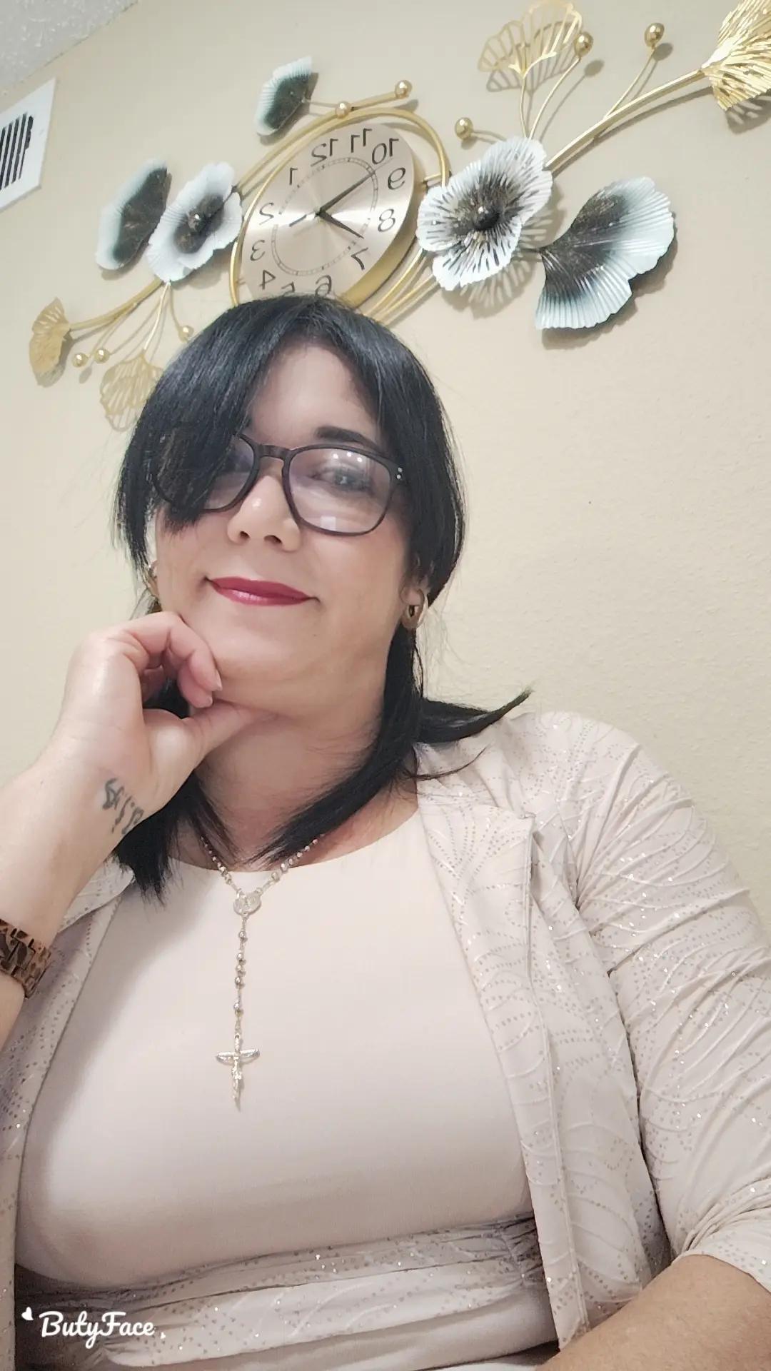 @Ir&iacute;an moncerrat