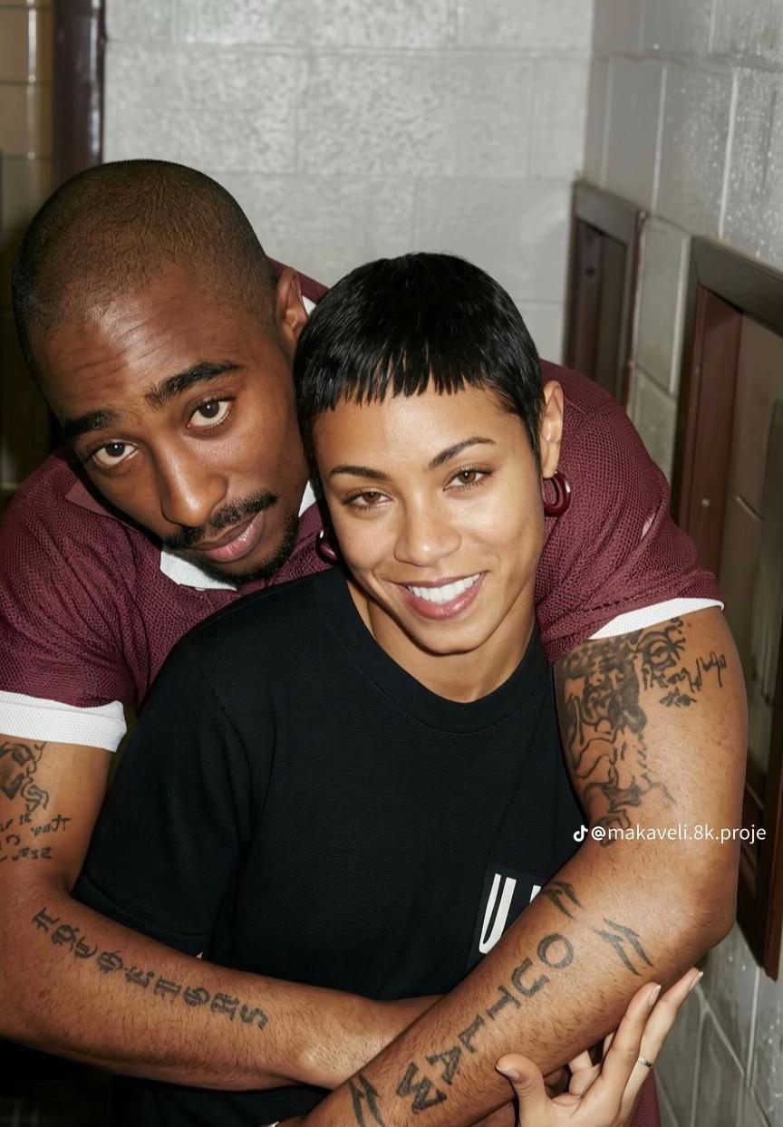 @Travel With Tupac