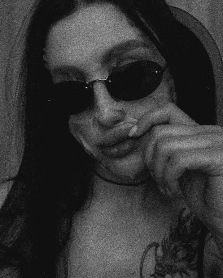 @Viktoria&ensp;Ruffa