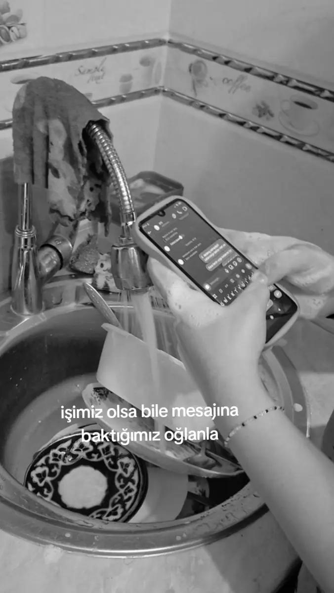 @Rojeeee
