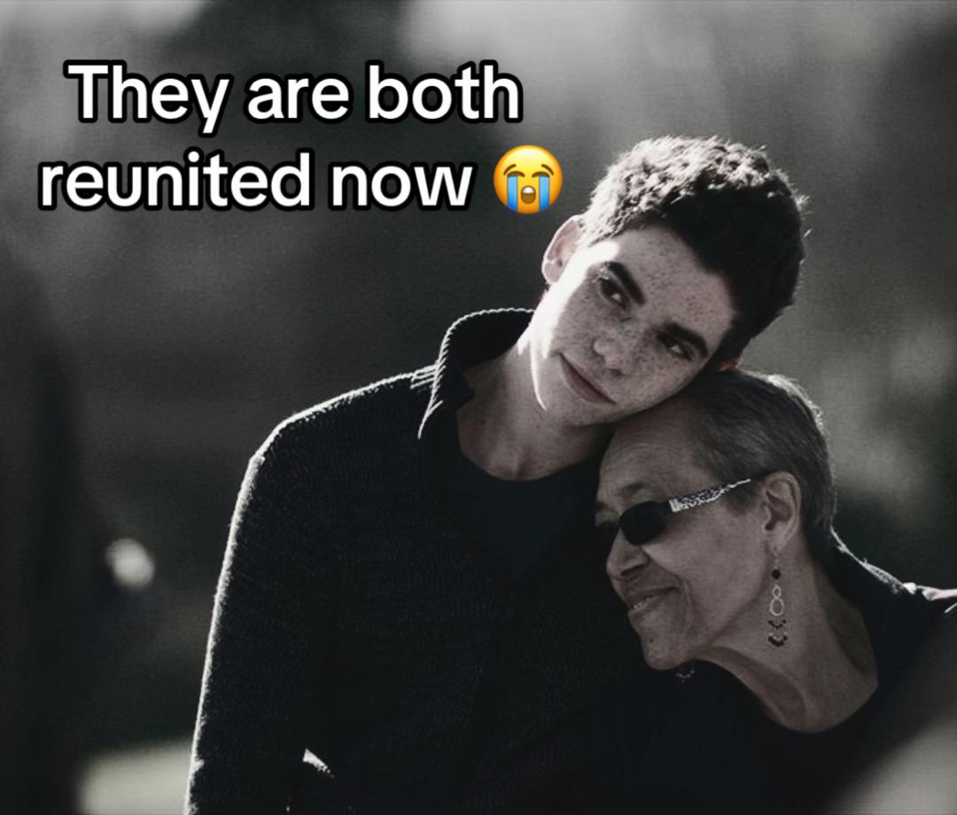 @😭 CAM 4 LIFE 😭