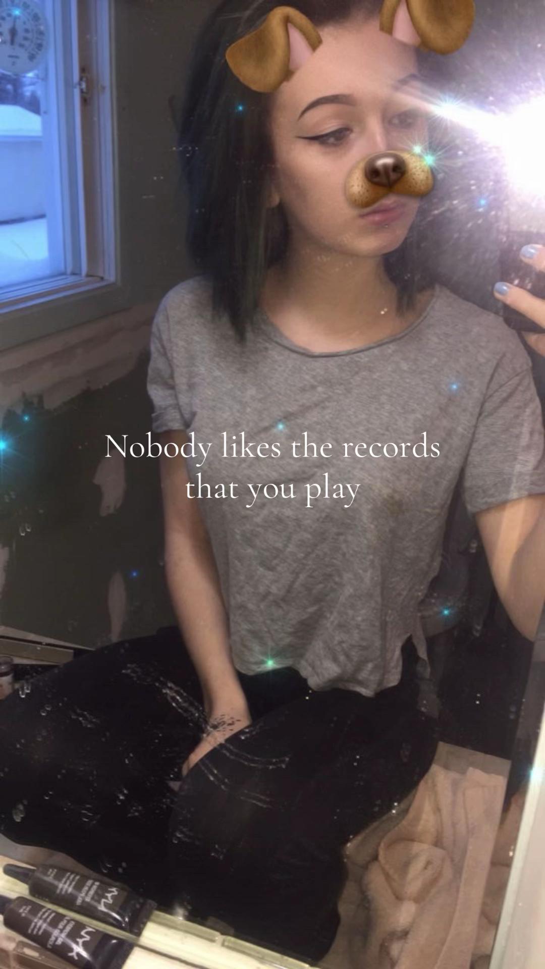 @Alesha Bee