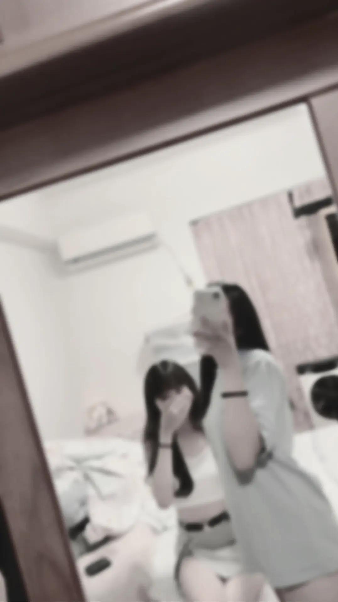 @xi__.005
