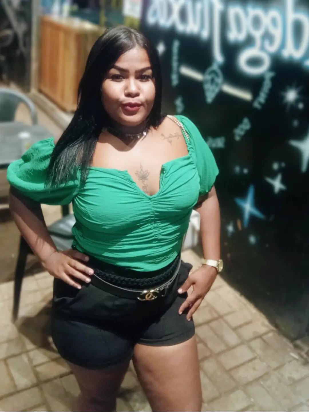 @Adrielly Roots