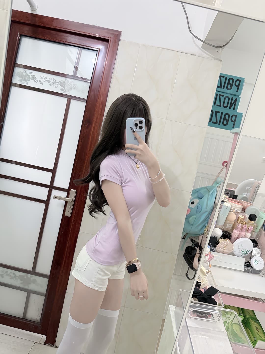 @😉