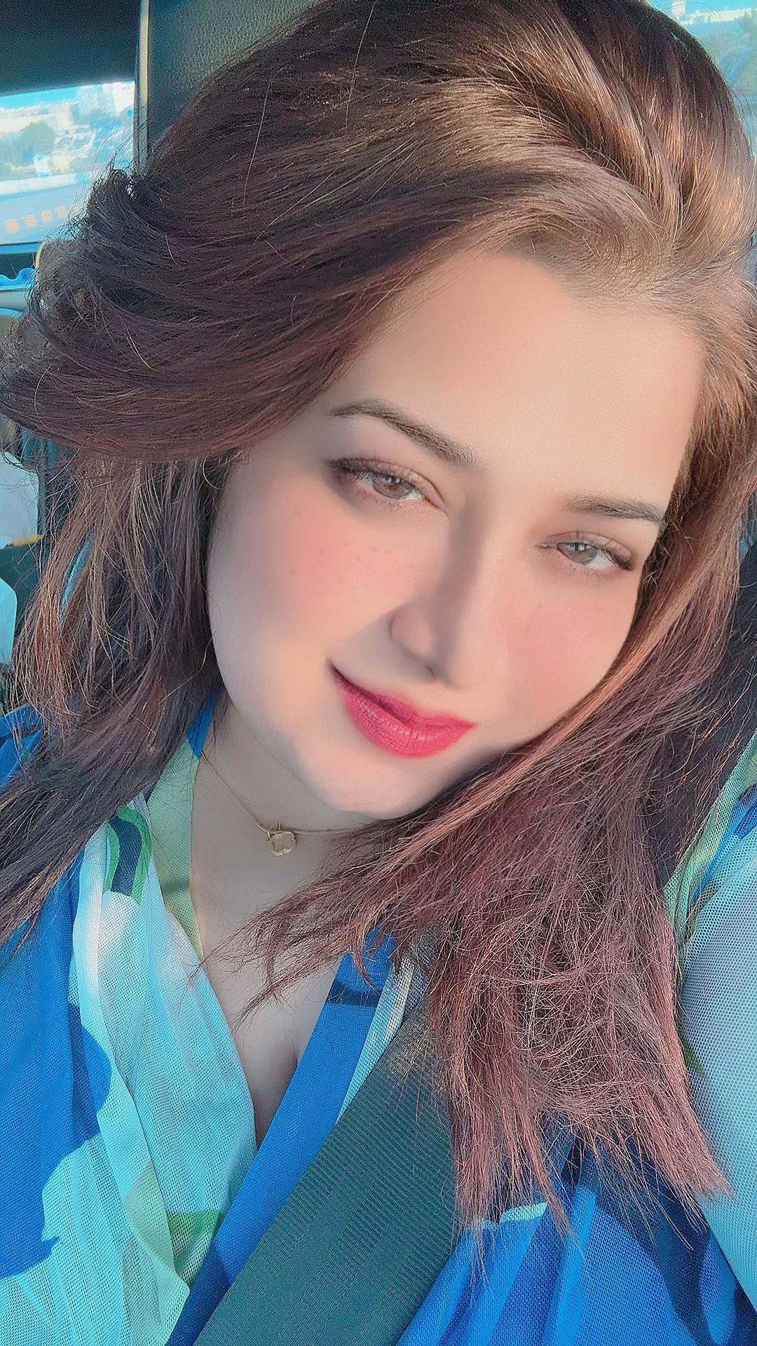 @Snehuu❤️