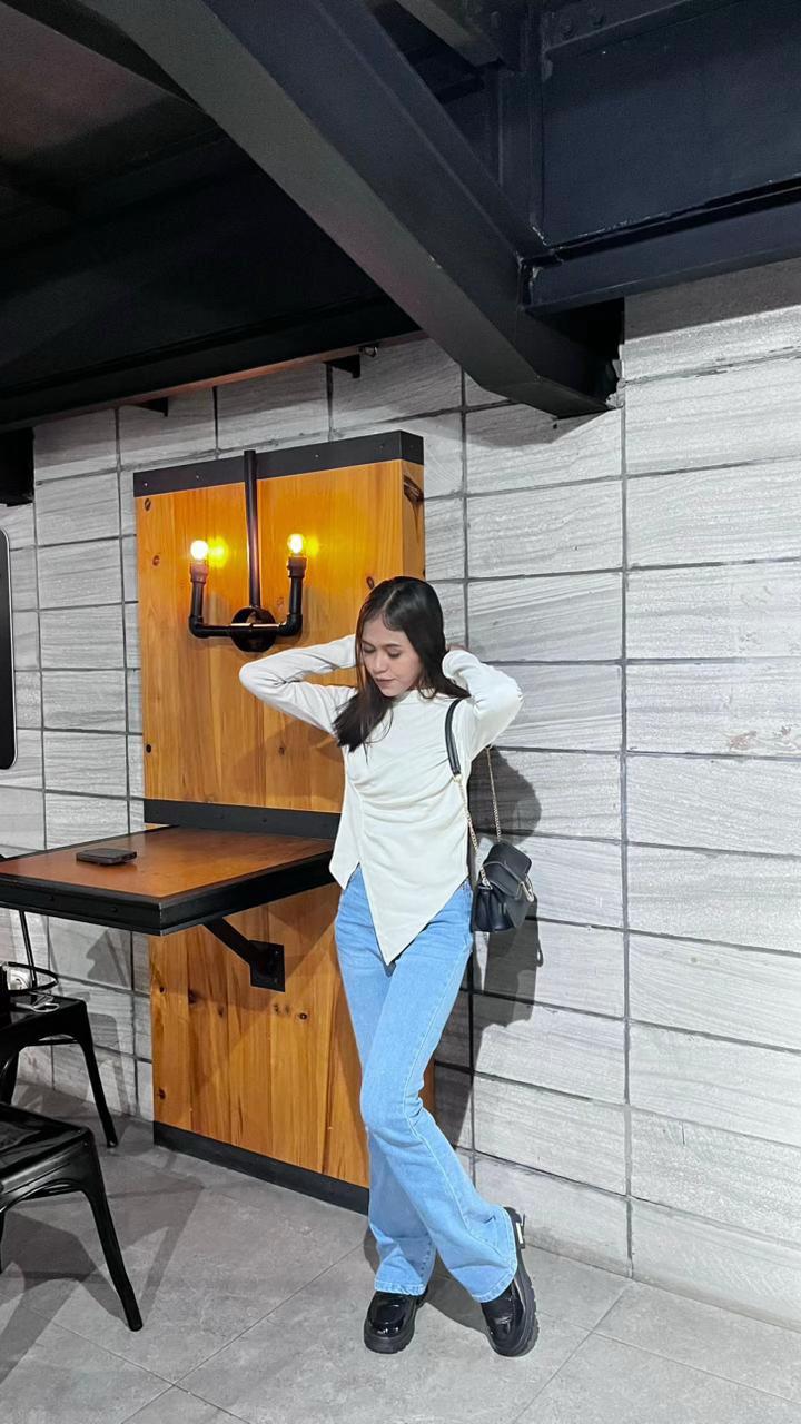 @Cacaaaaaa17