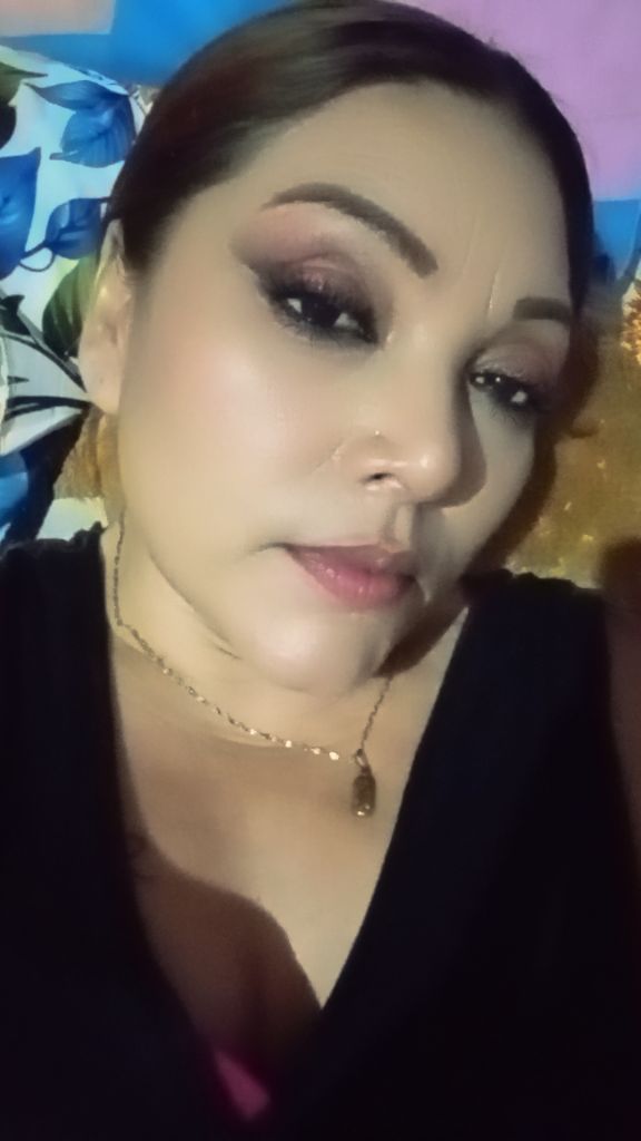@🥺🖤Amparito🖤 🥺