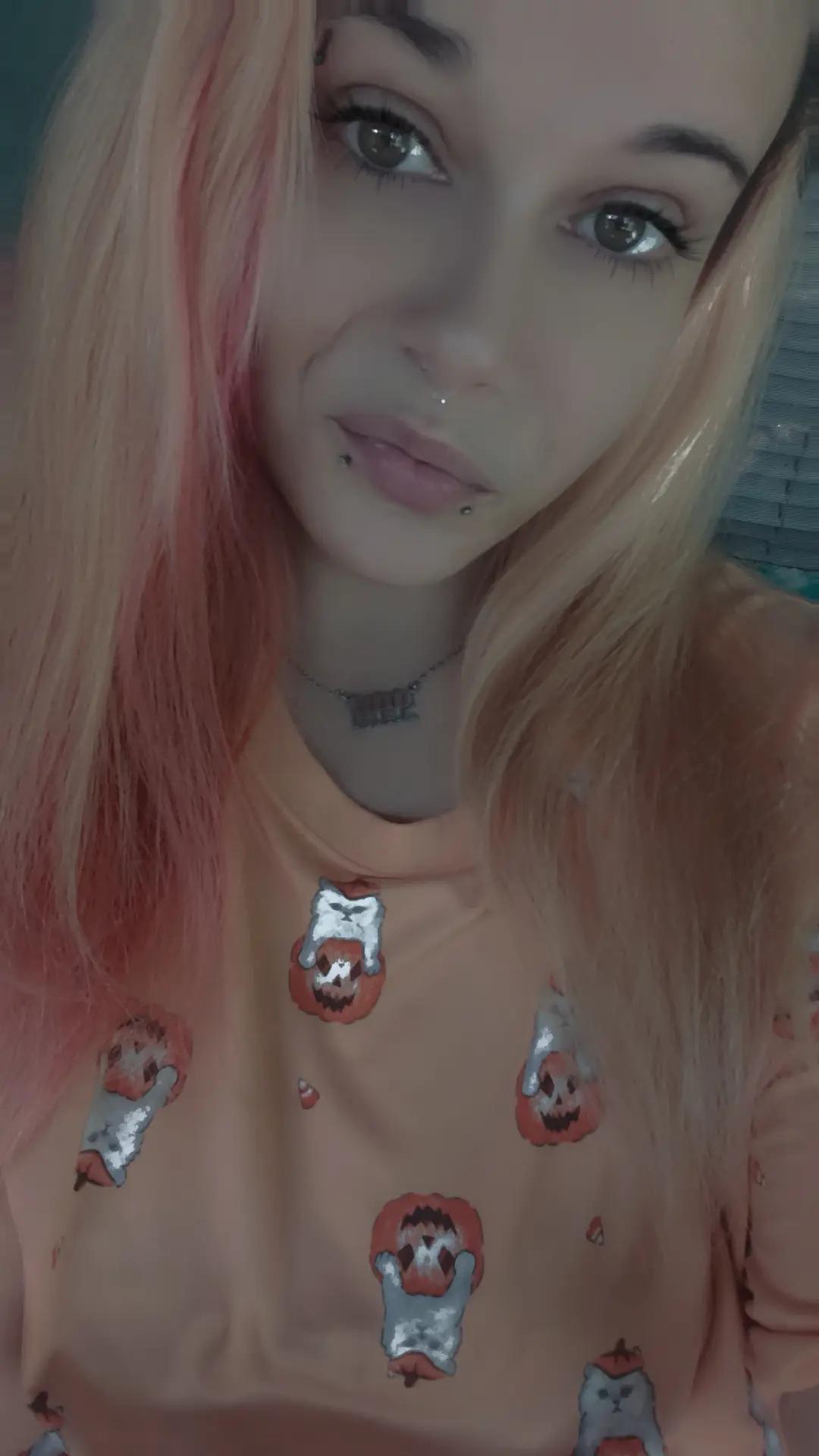 @👑KushQueen420🍃