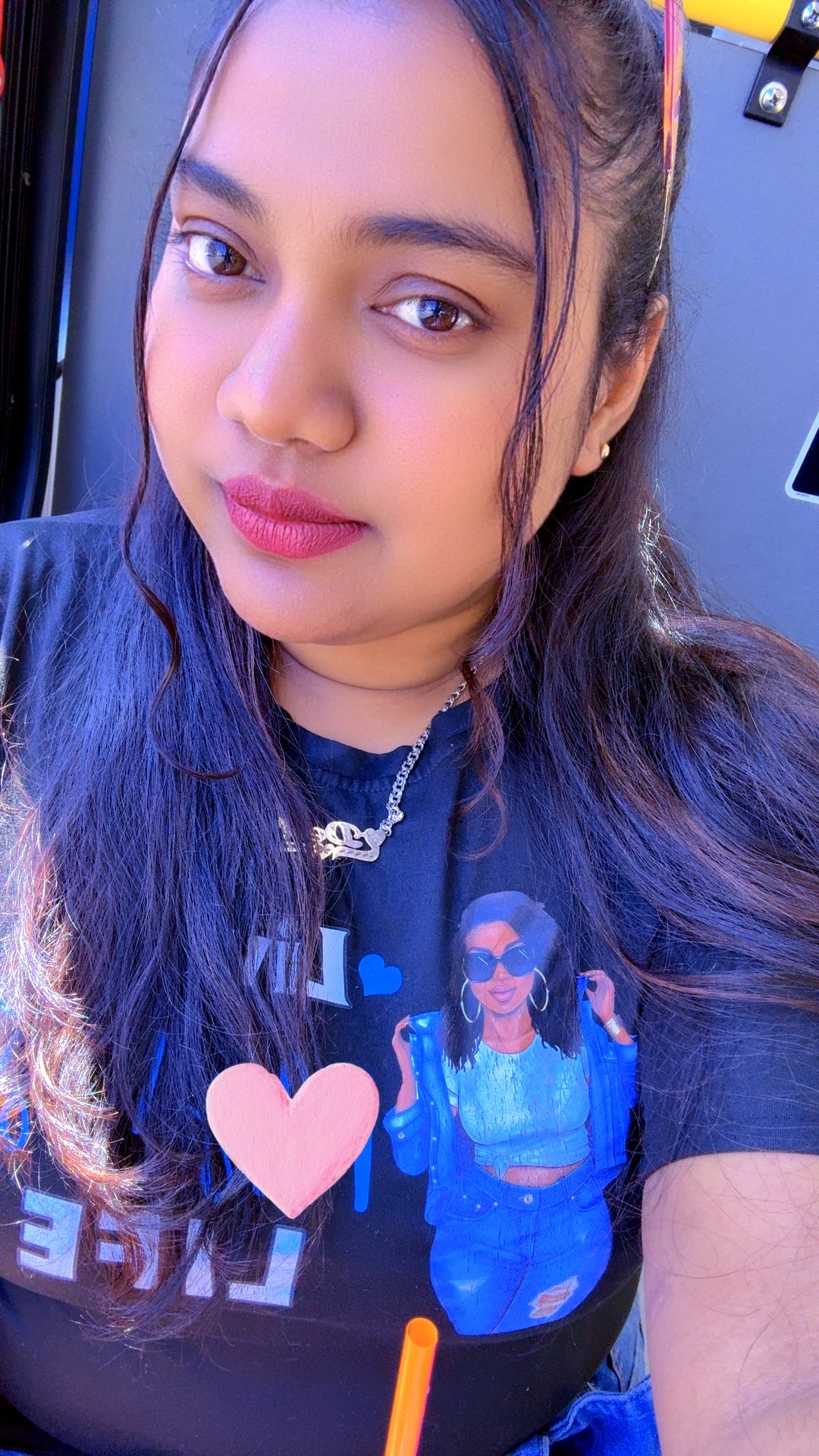 @🕉️🖤it&rsquo;z ur girl D&egrave;vǐ🖤🕉️