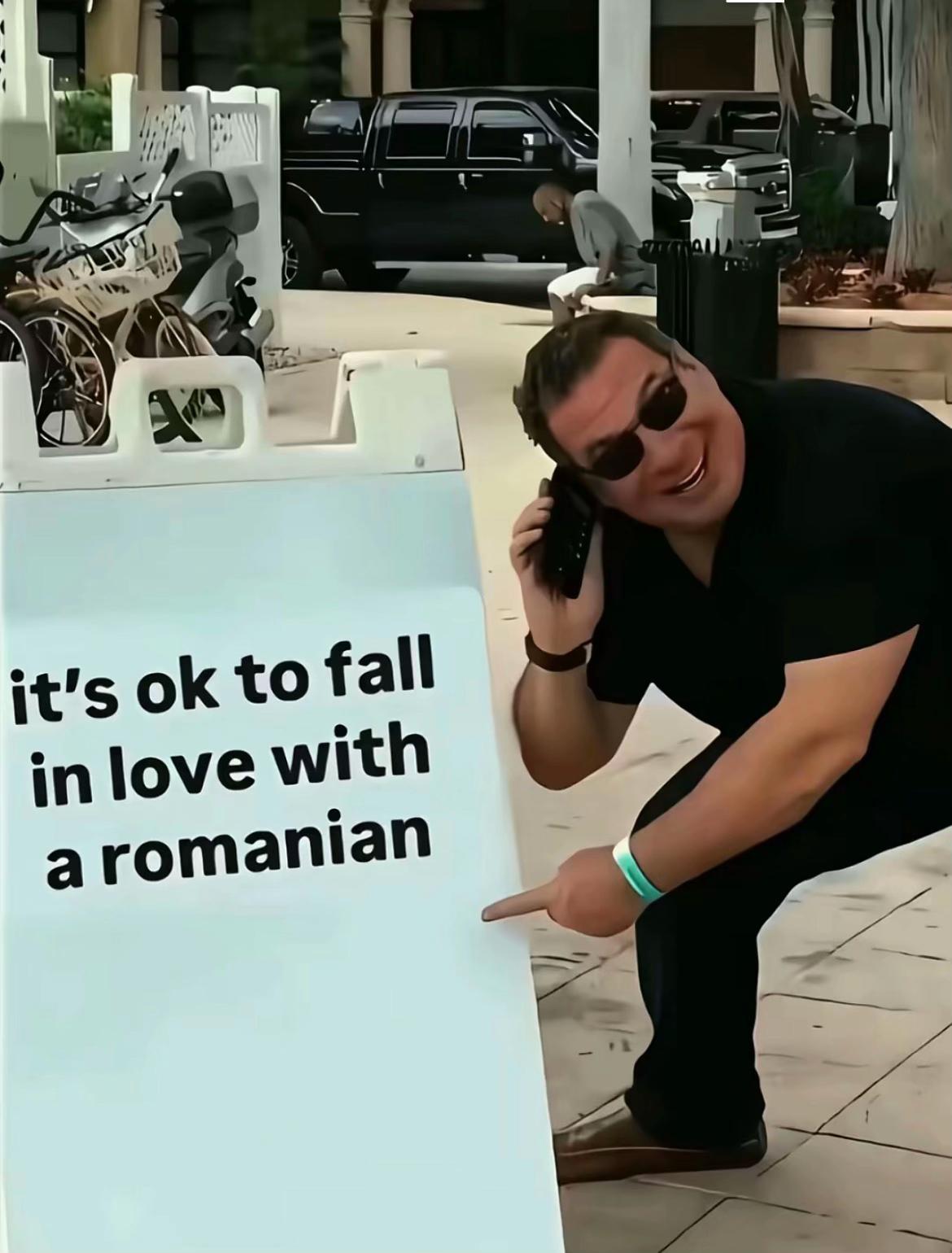 @Dar!us