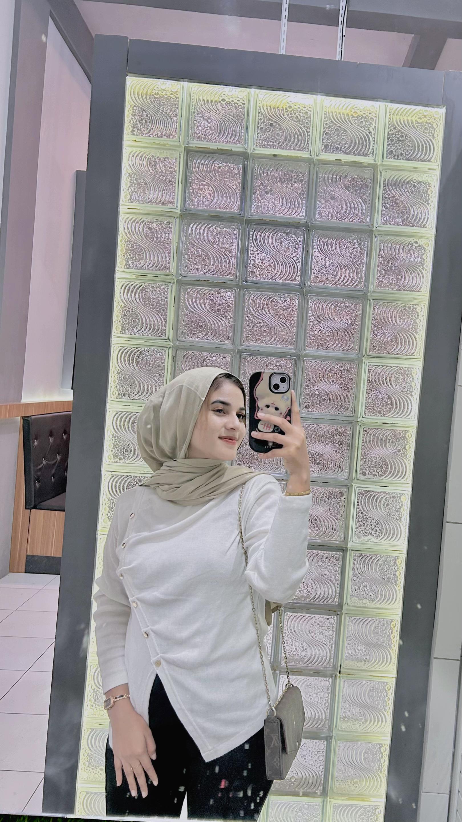 @n•