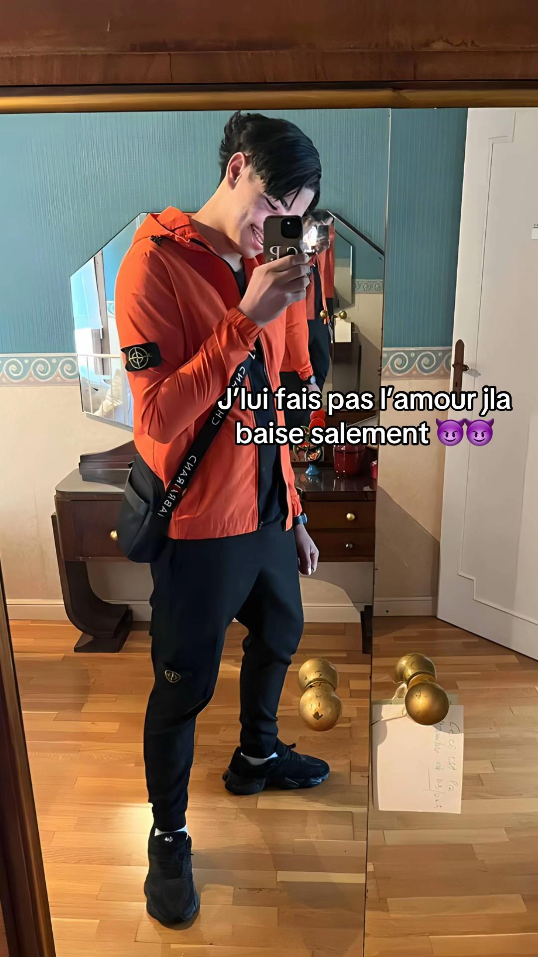@๐๐๐