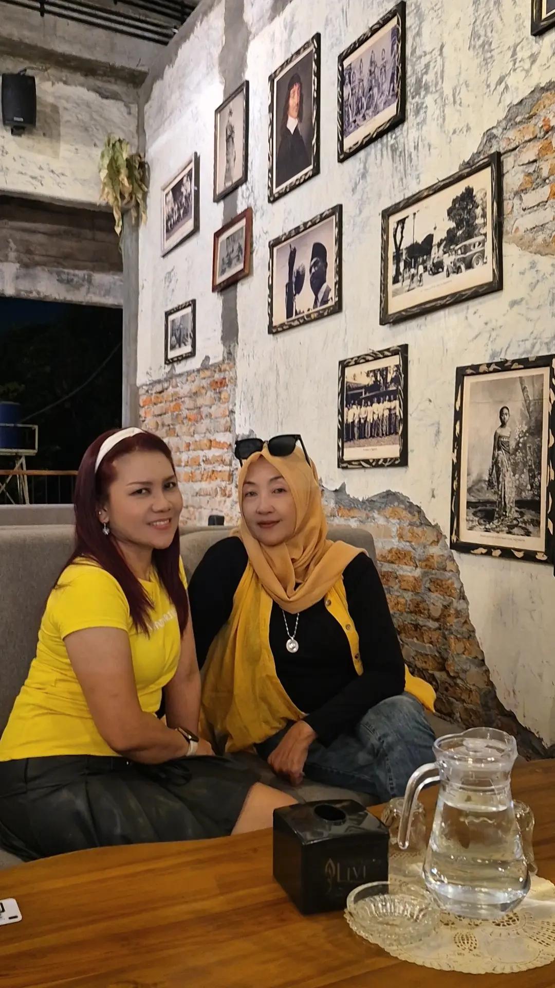 @Yunicha