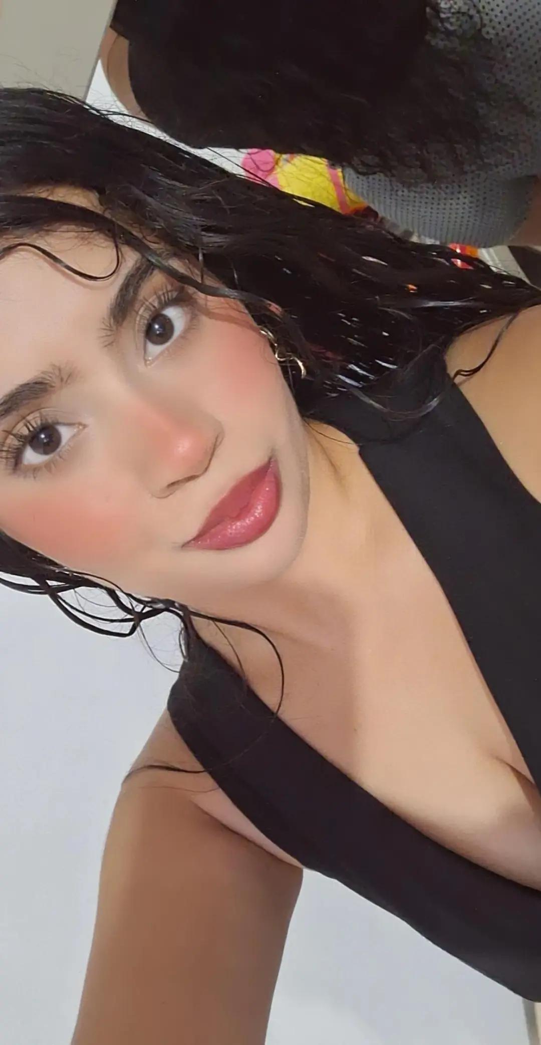 @karimealexandraaa