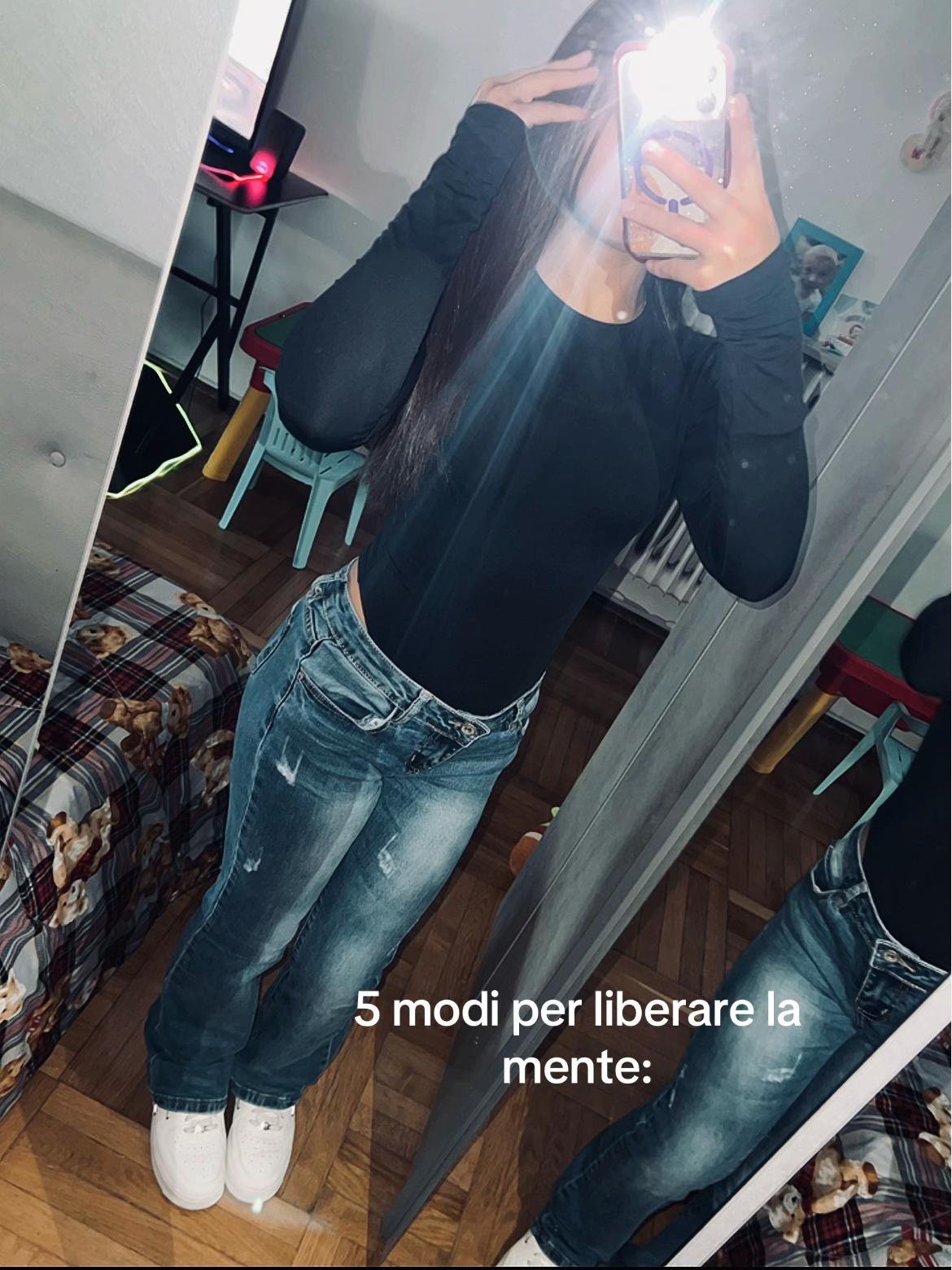 @77.auroo