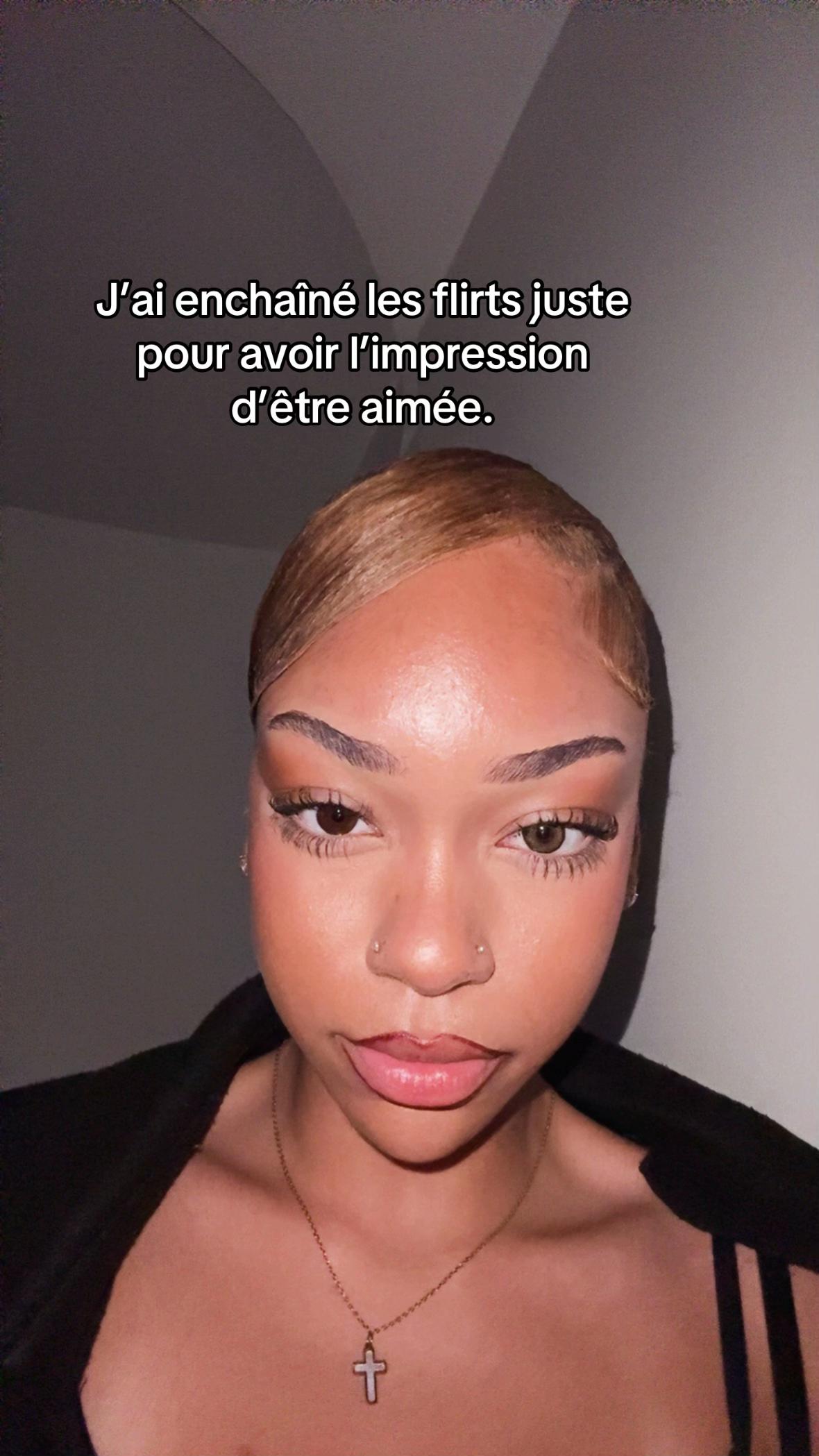 @𝒜𝓃𝒶𝒾𝓈