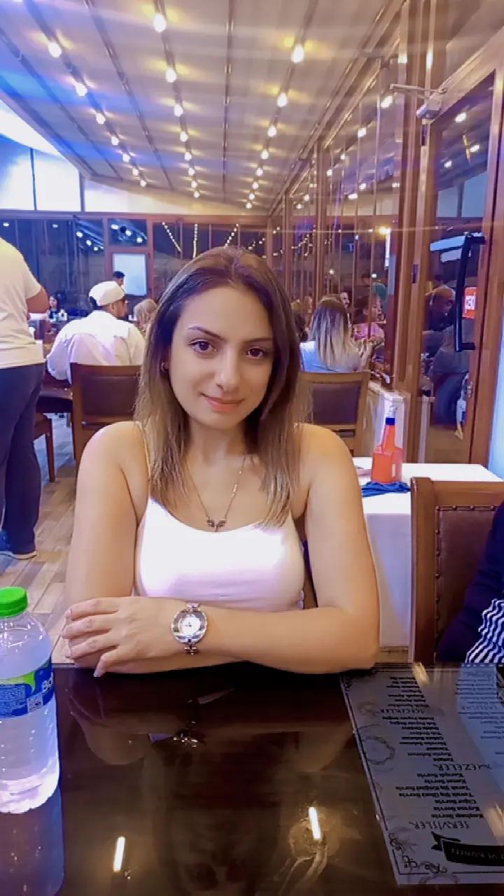 @Gamze Kumlu Program Sunucusu