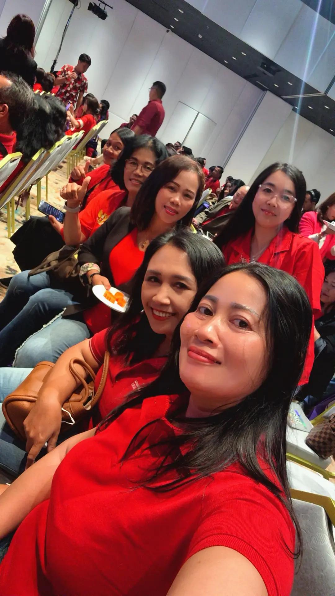 @EKA SURI🥰