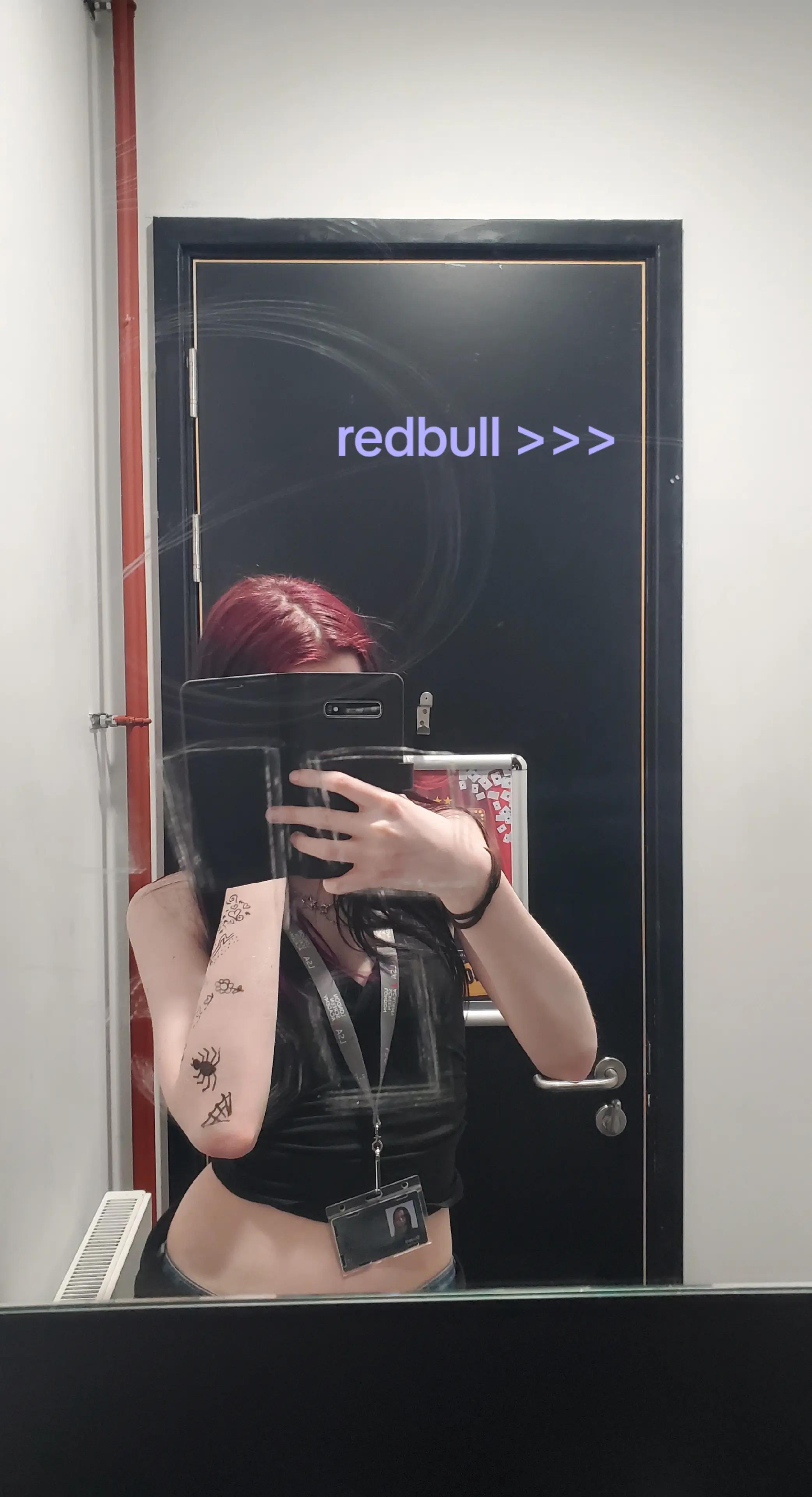 @✩