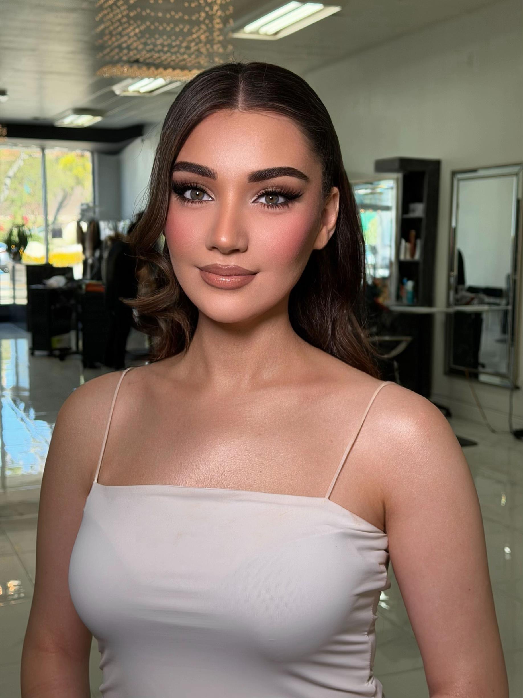 @roy_makeup