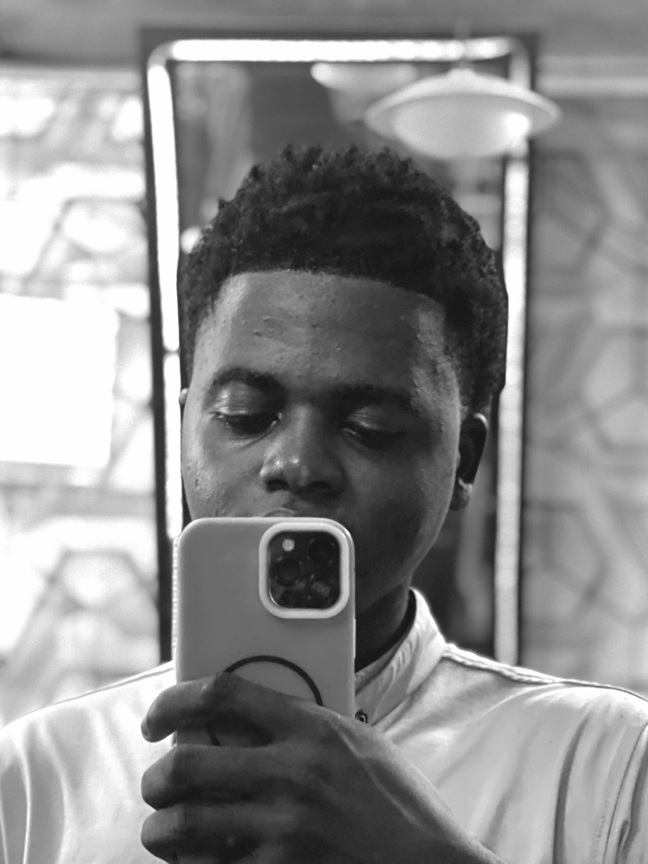 @fatdan | Graphics Designer