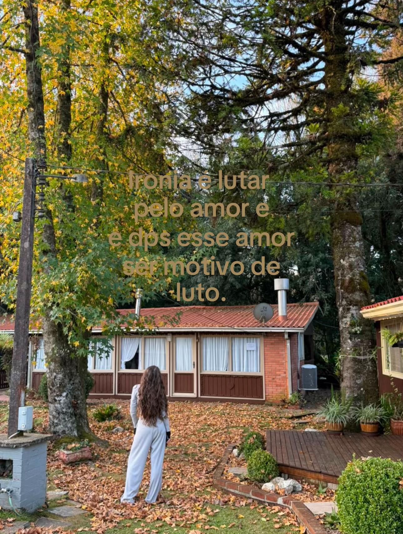 @amandavitoriav1