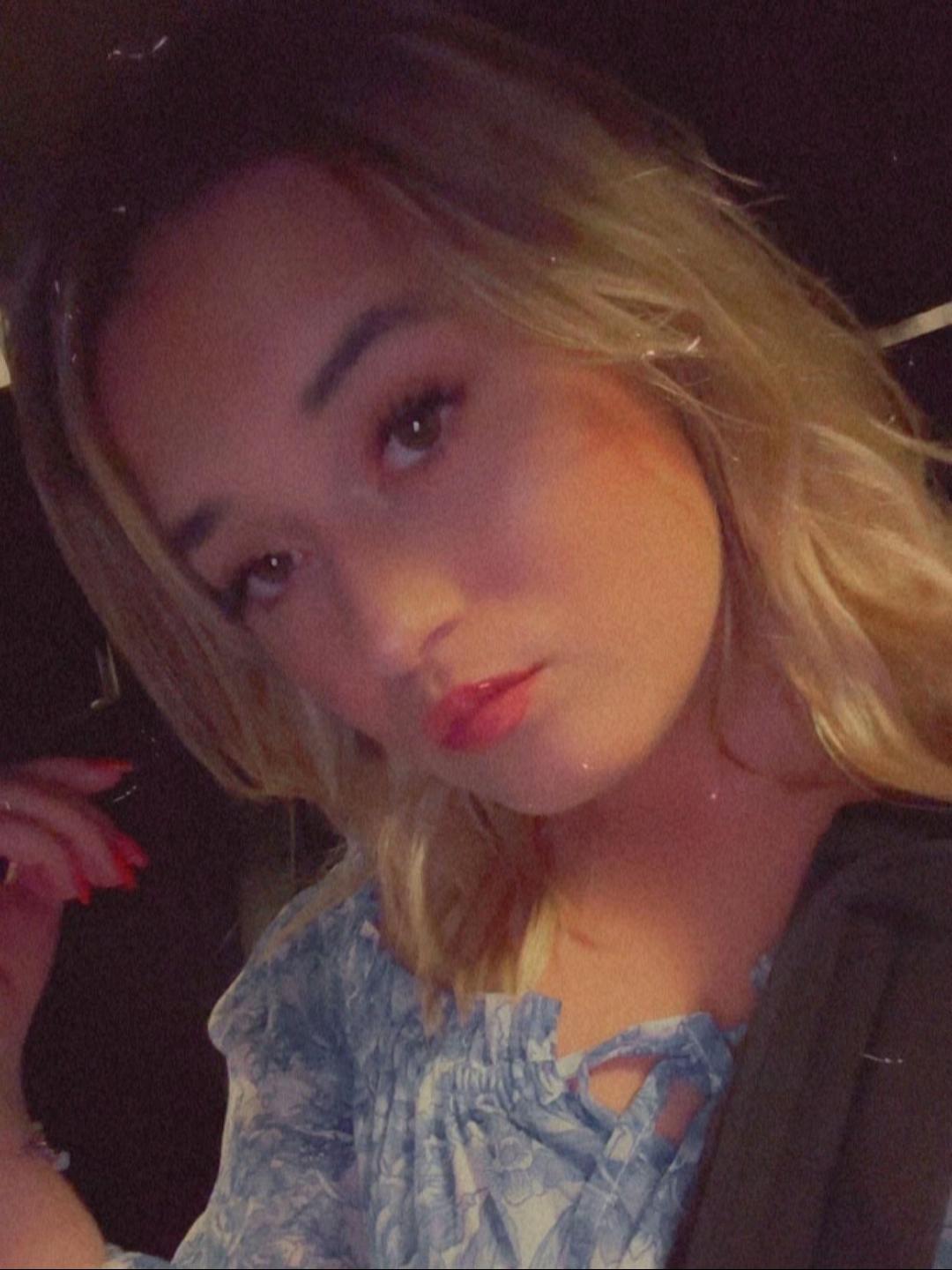 @𝑀𝑎𝑟𝑖𝑒🖤