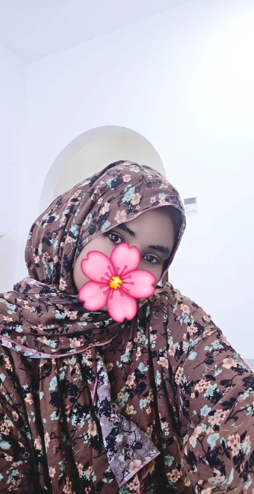 @S Queen ♥️🍀🍒