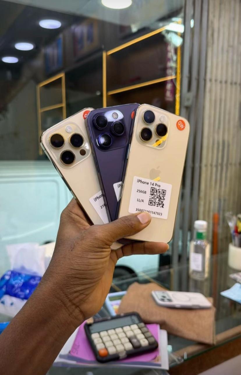 @B_Cutie Phone Store___
