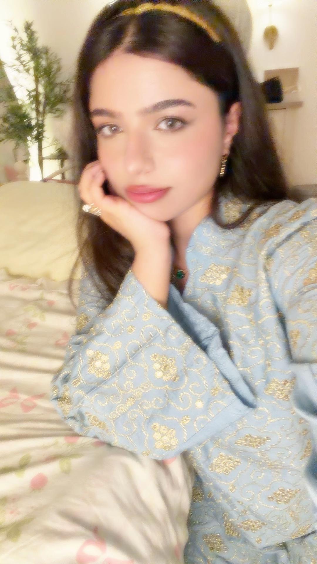 @Sara🧚🏻&zwj;♀️