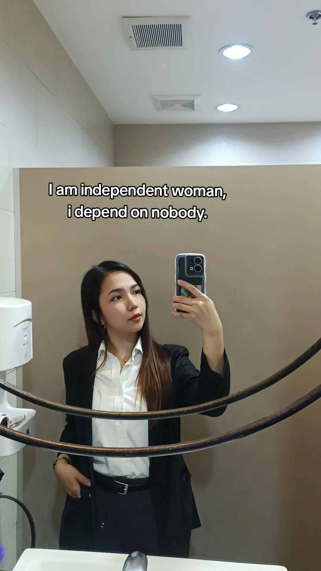 @karenyelyah on IG
