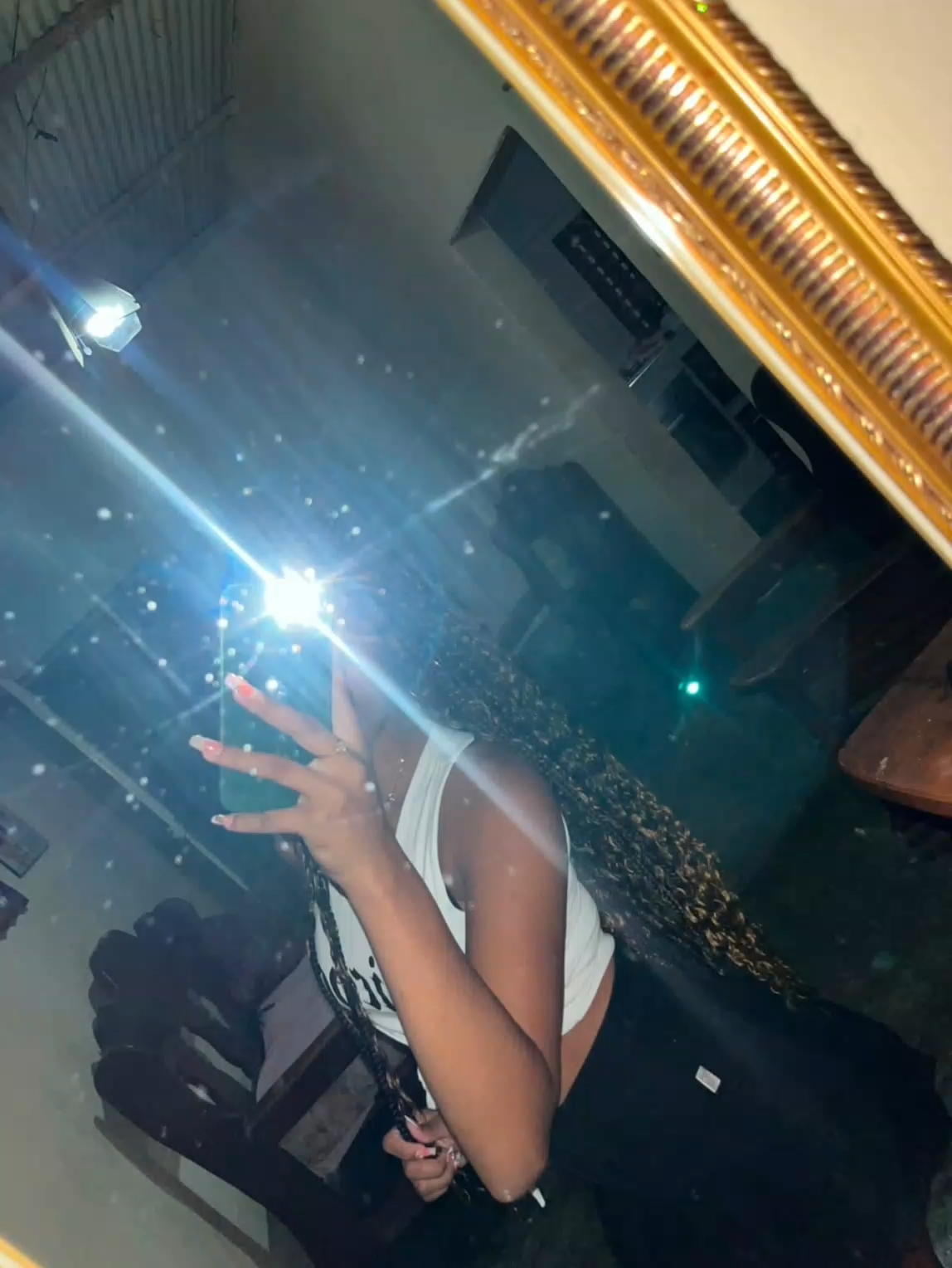 @Roy🌸👸🏻.