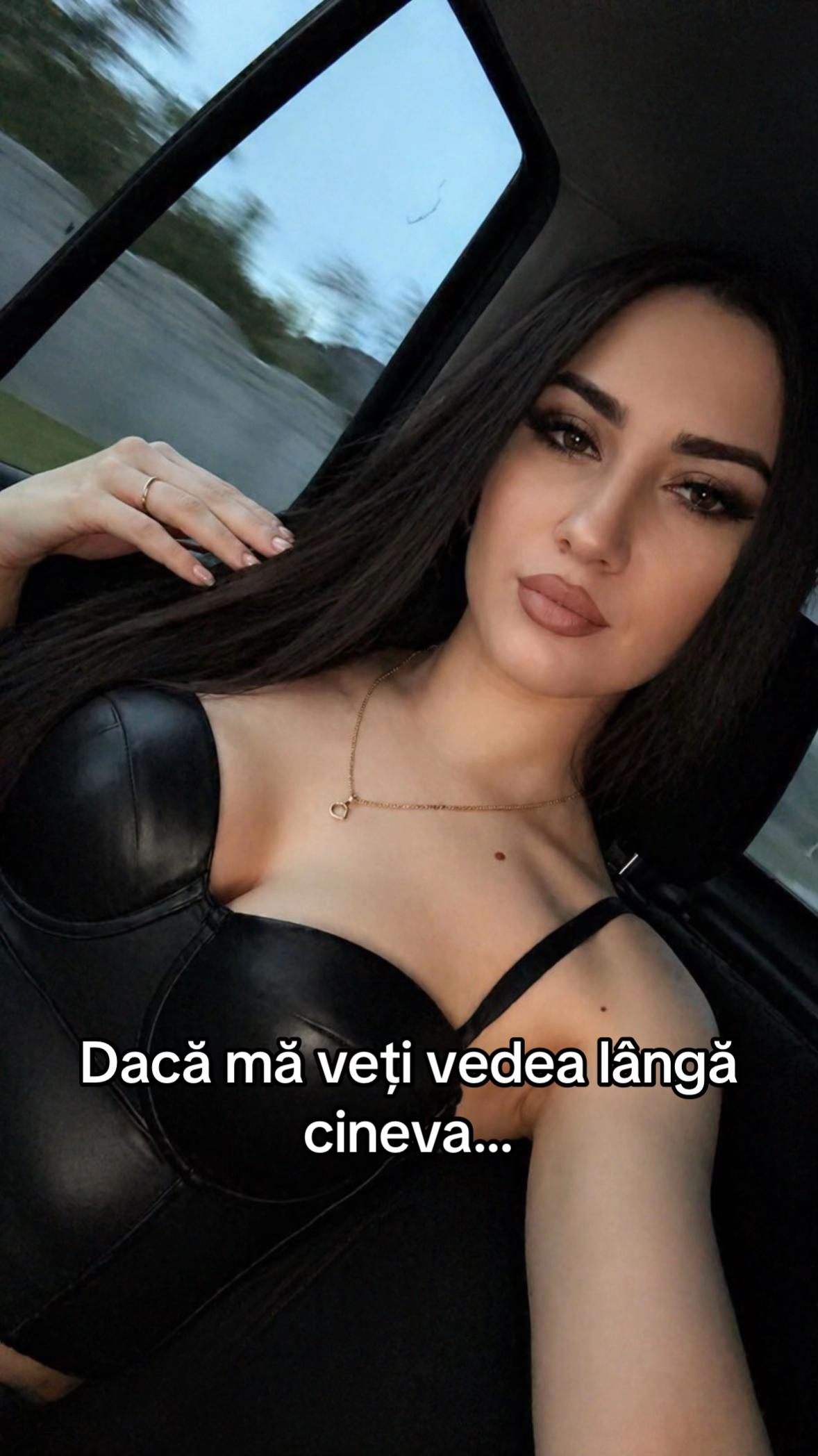 @𝑀𝒶𝓃𝓊𝑒𝓁𝒶