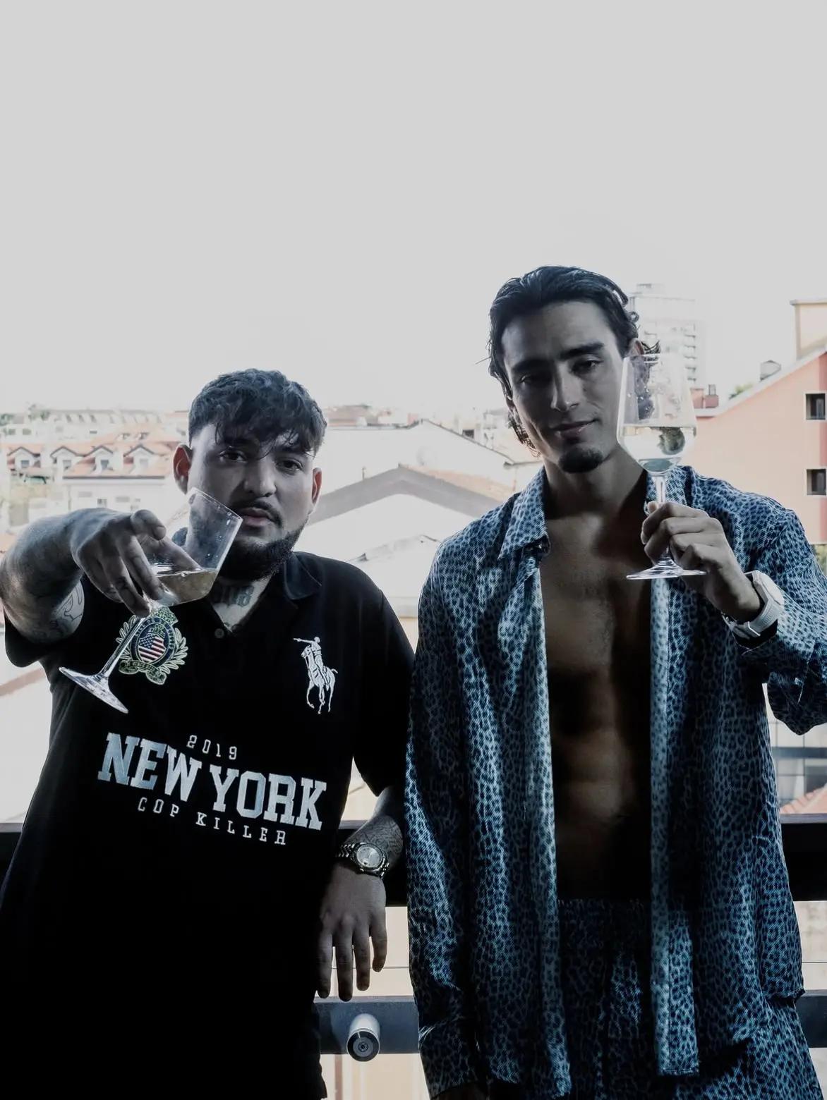 @Banks Fan Archive